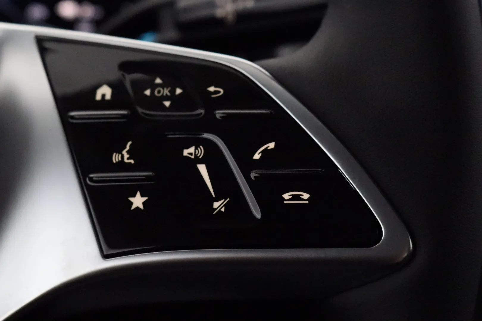 Mercedes-Benz GLC MRP-866 carousel image