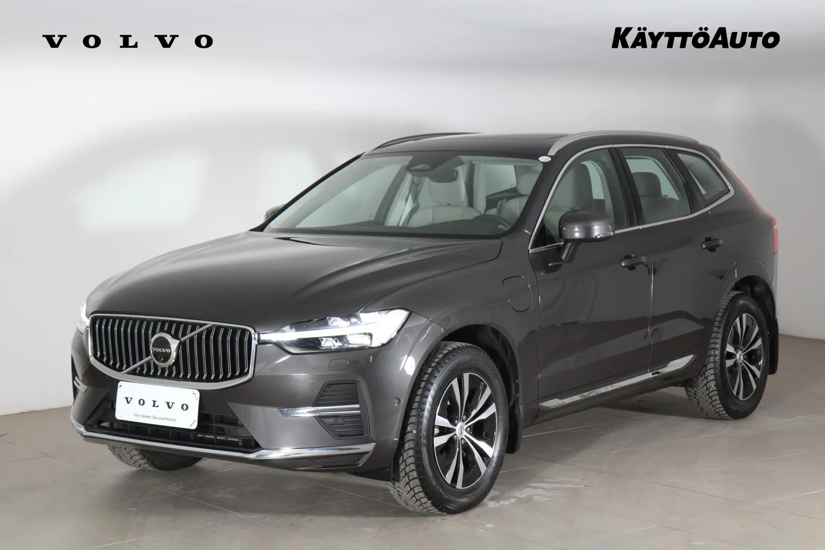 VOLVO XC60 NLB-249 carousel image