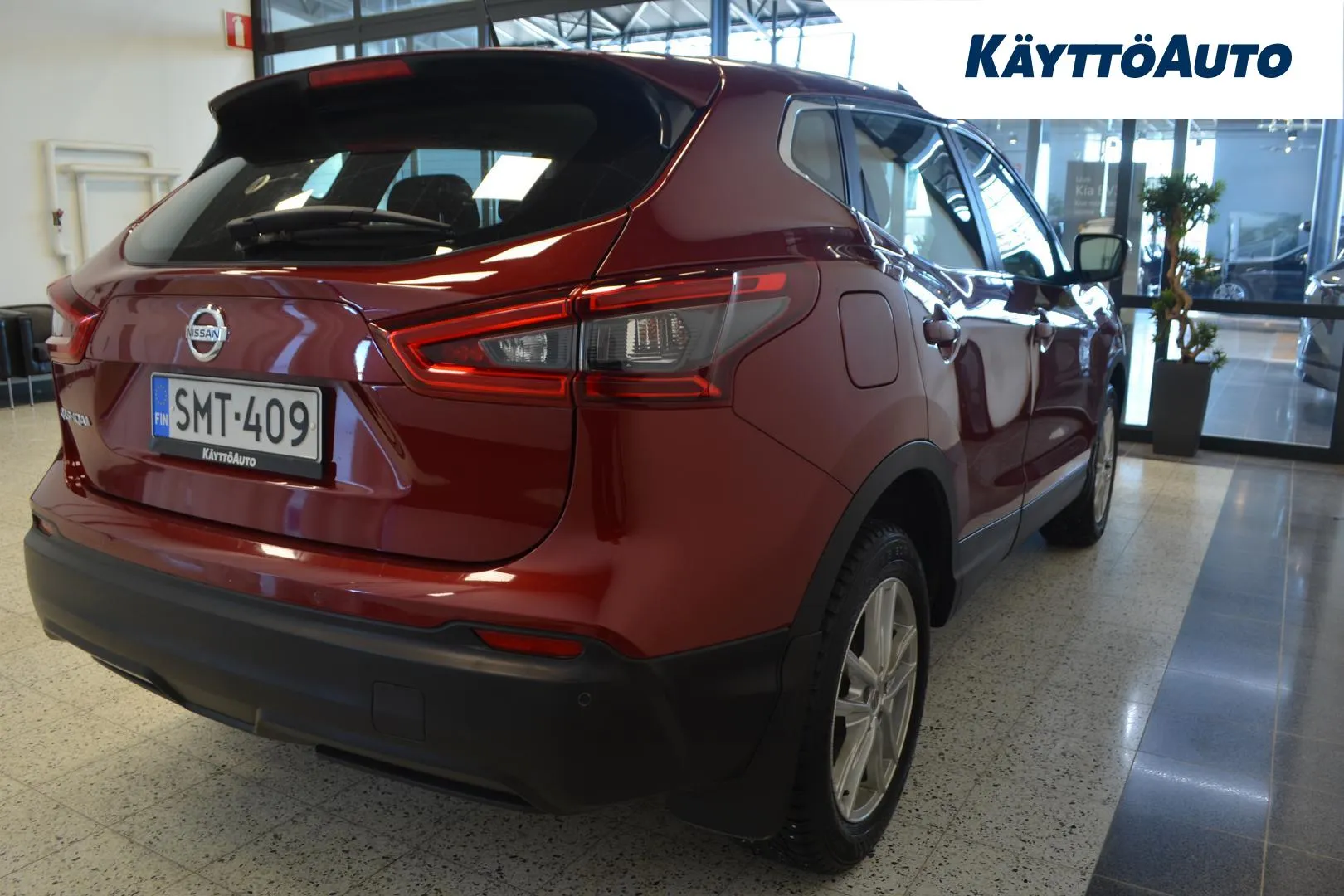 NISSAN Qashqai SMT-409 carousel image