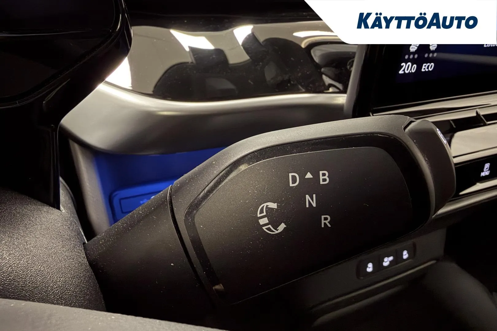 VOLKSWAGEN ID. Buzz JNC-353 carousel image