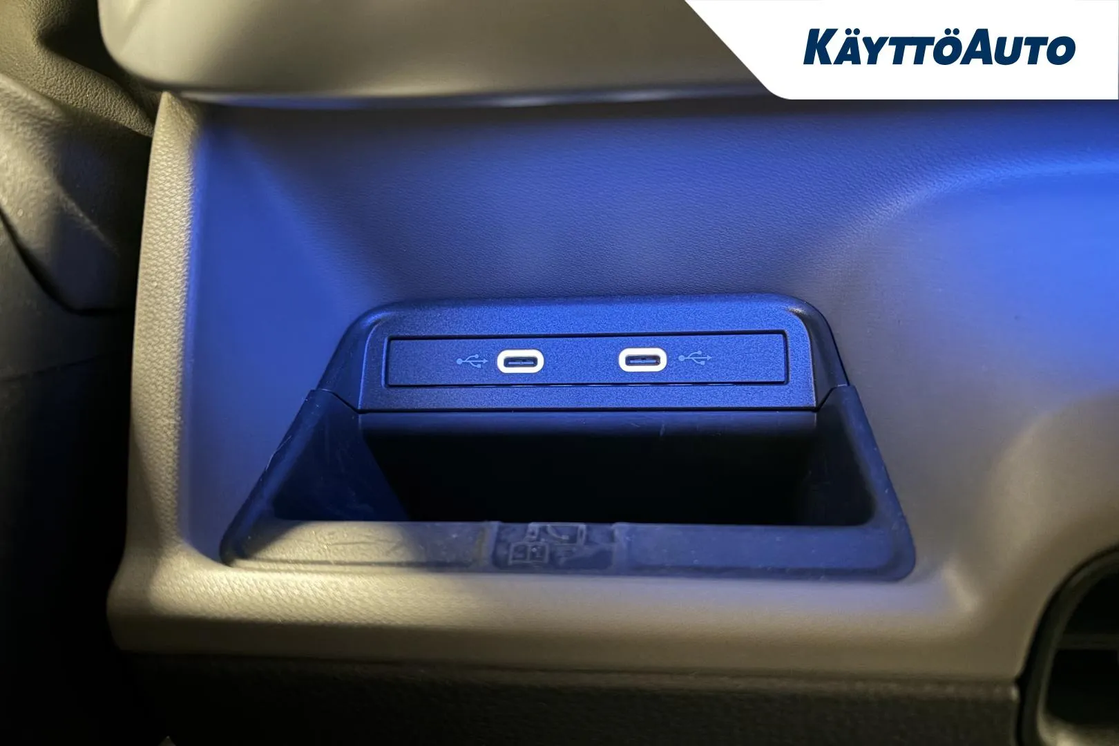 VOLKSWAGEN ID. Buzz JNC-353 carousel image