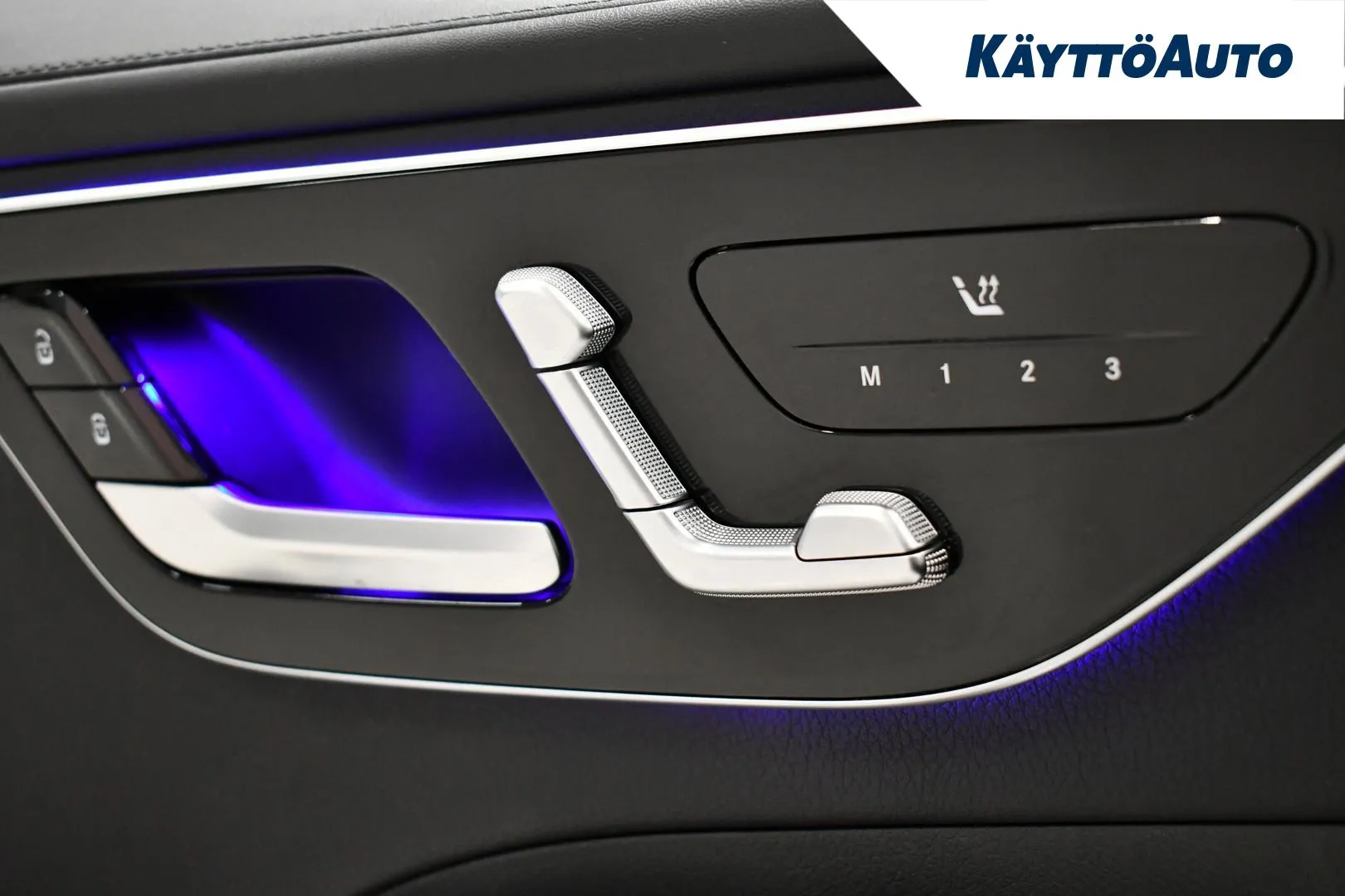 MERCEDES-BENZ C YXZ-634 carousel image