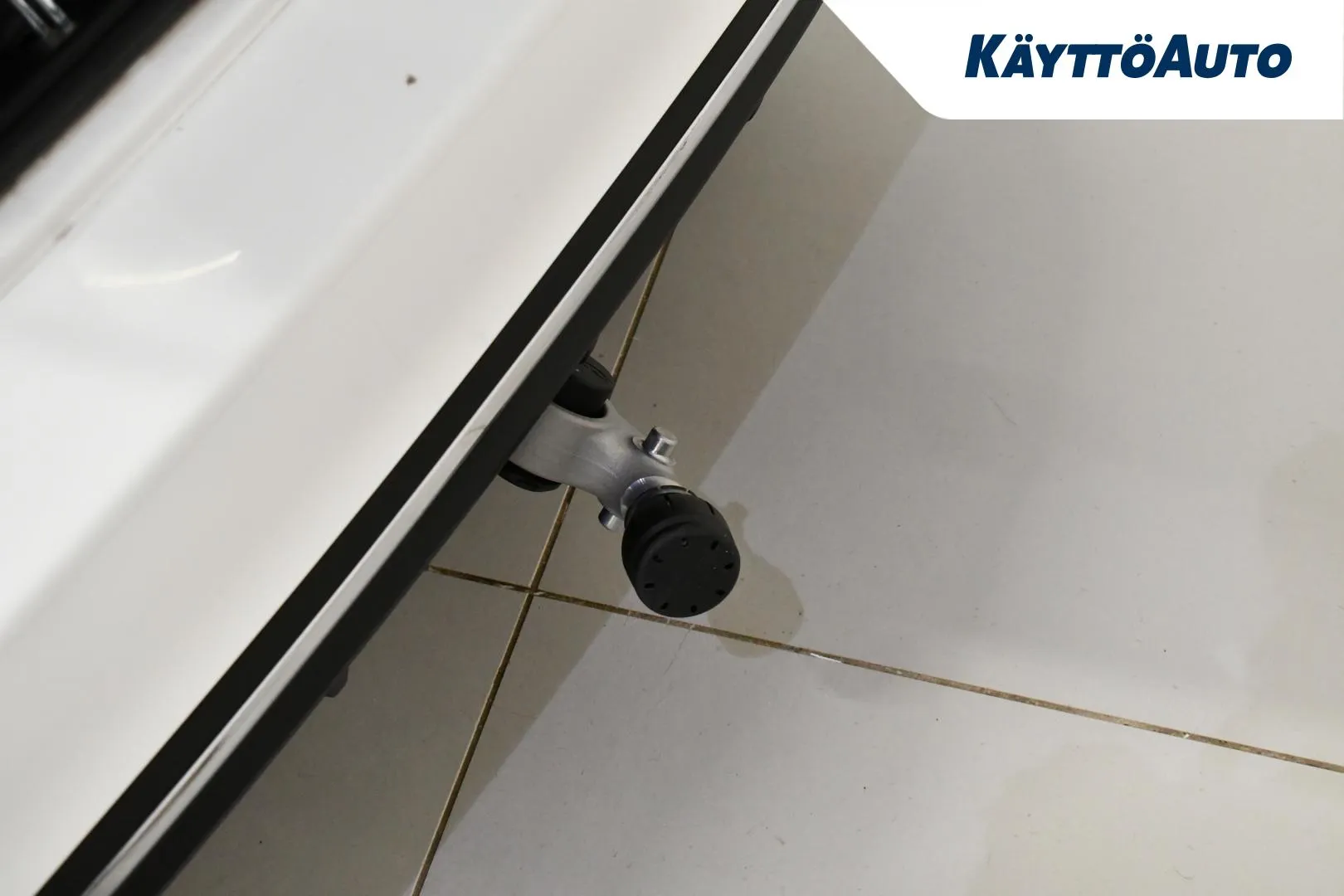 MERCEDES-BENZ C YXZ-634 carousel image