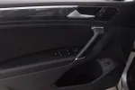 VOLKSWAGEN Tiguan OVX-136 carousel thumbs