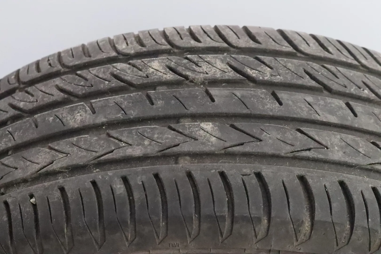 VOLKSWAGEN Tiguan OVX-136 carousel image