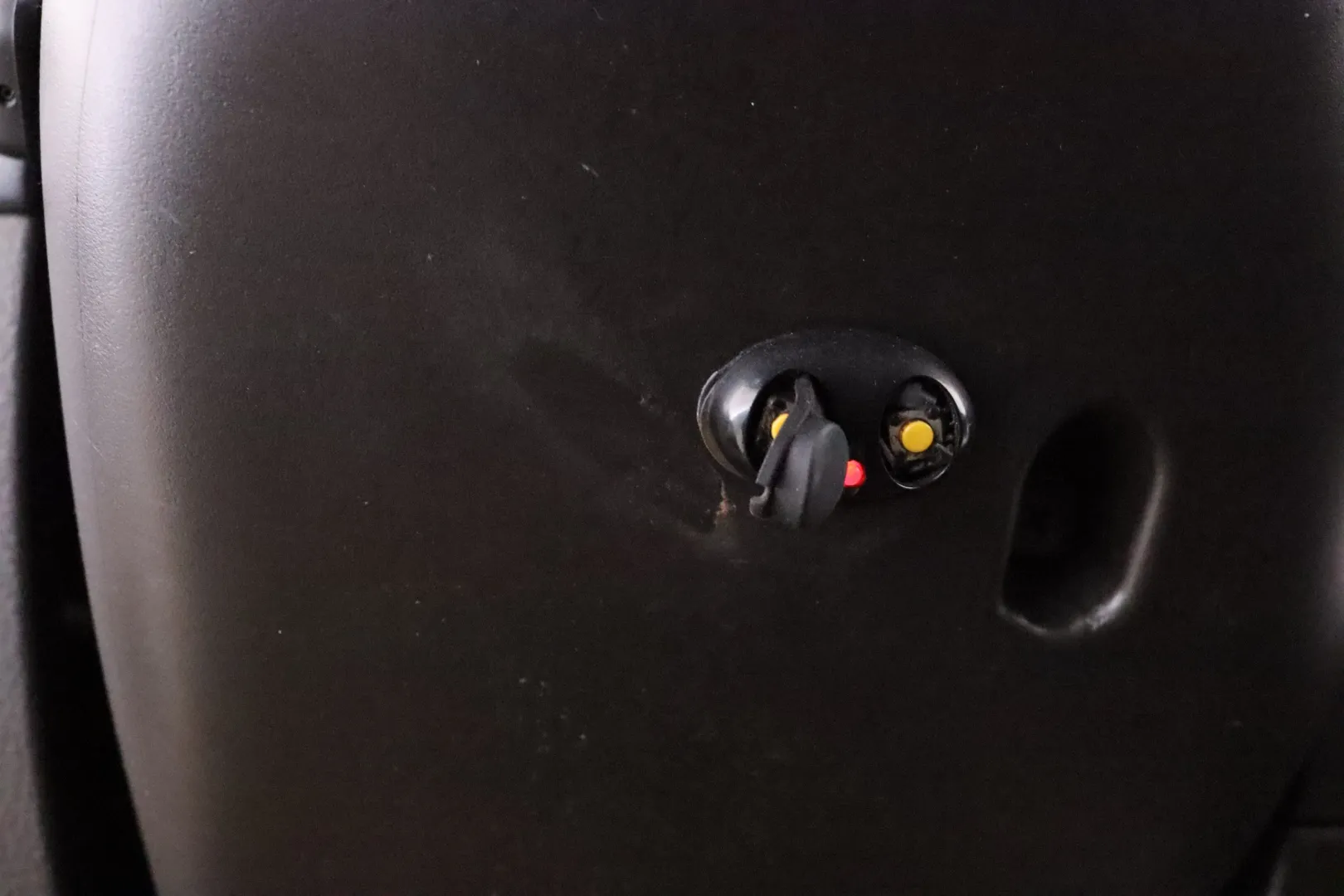 TOYOTA Land Cruiser GMI-953 carousel image