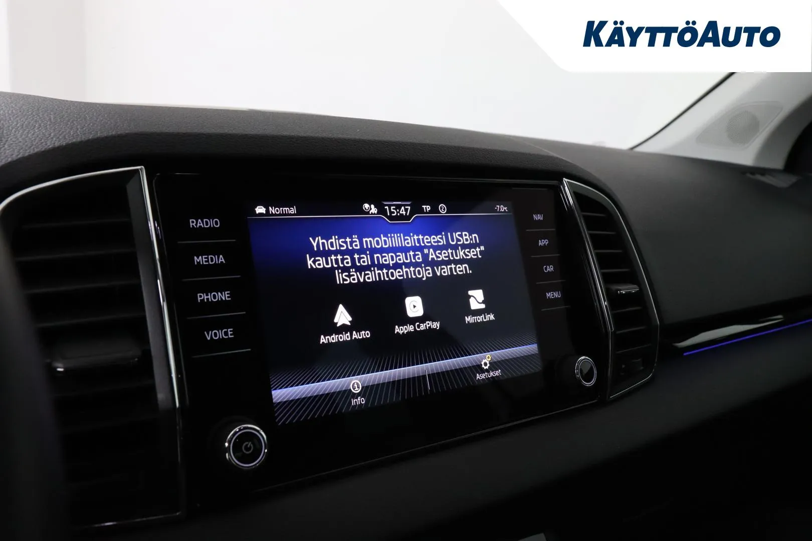 Skoda Karoq GPG-226 carousel image