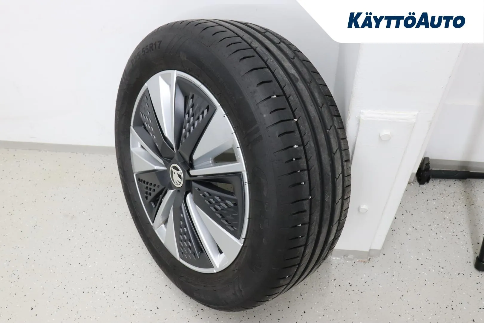 Skoda Karoq GPG-226 carousel image