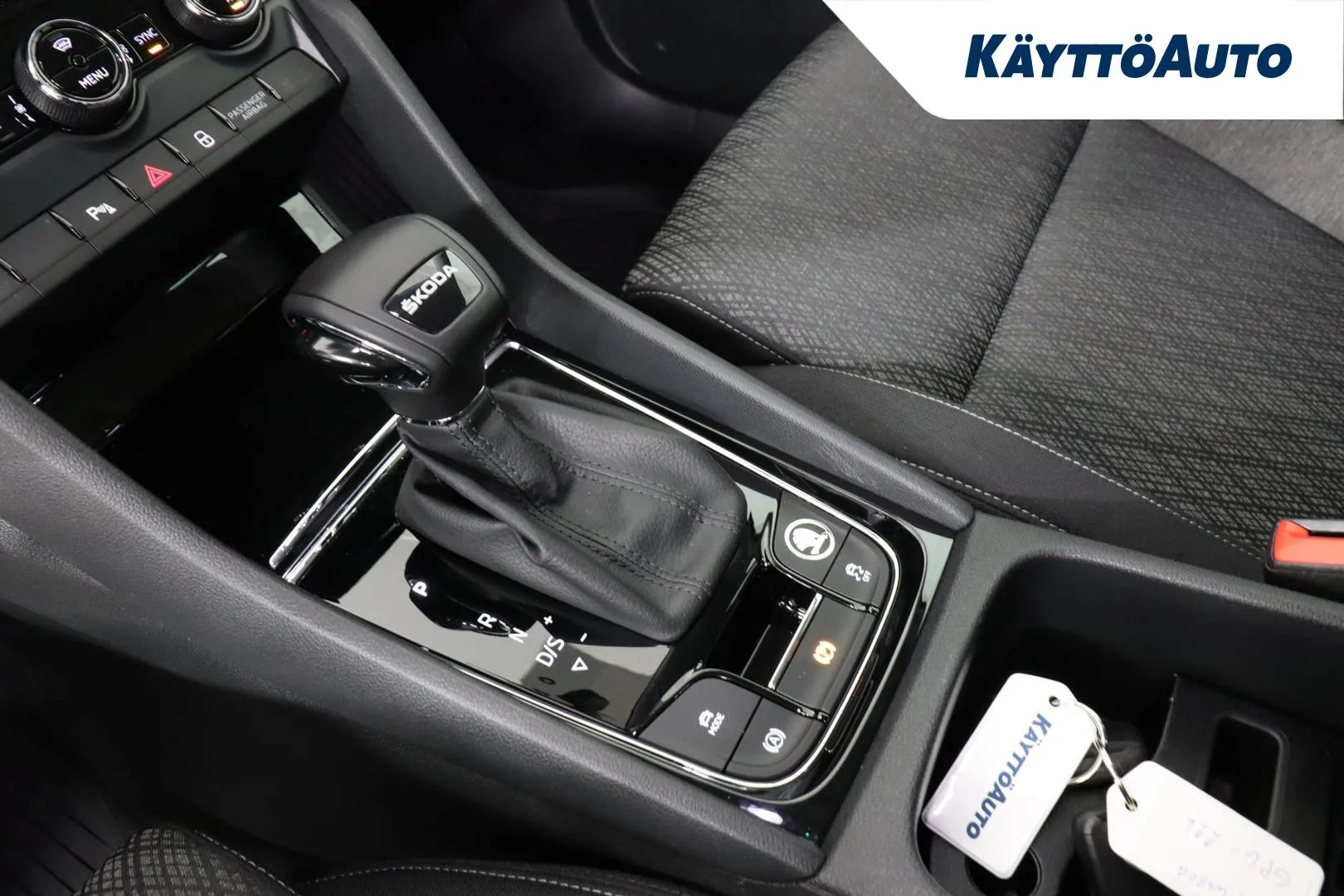 Skoda Karoq GPG-226 carousel image