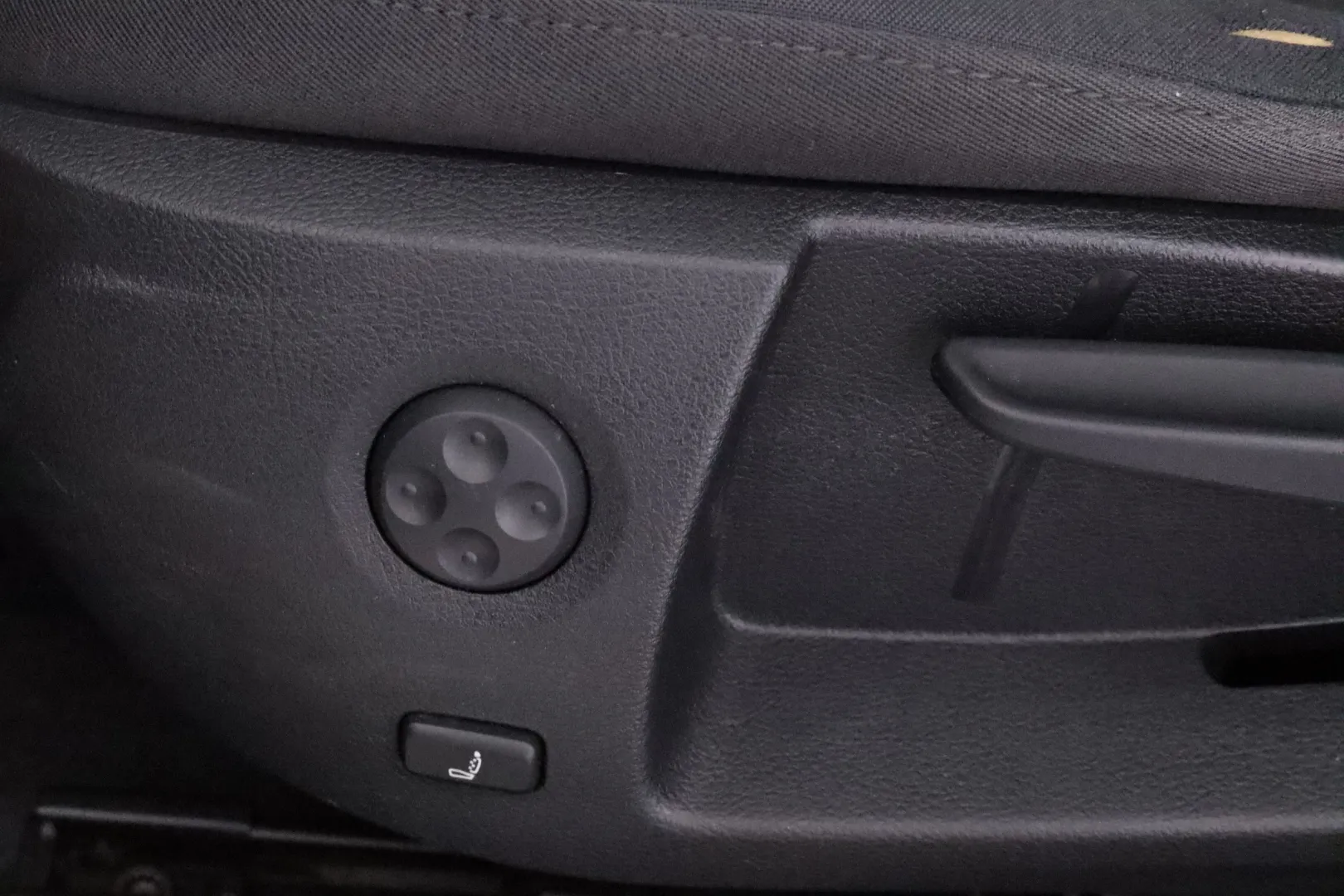 AUDI A3 XOZ-693 carousel image