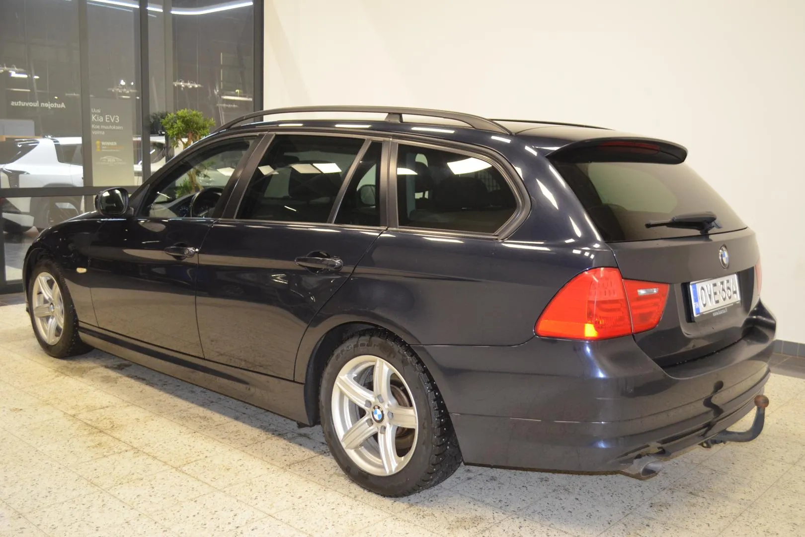 BMW 318 d OVE-354 carousel image