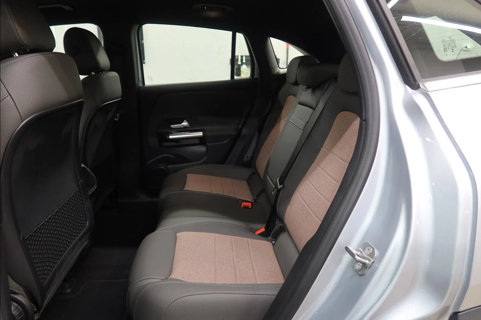 Mercedes-Benz EQA MRP-257 carousel image