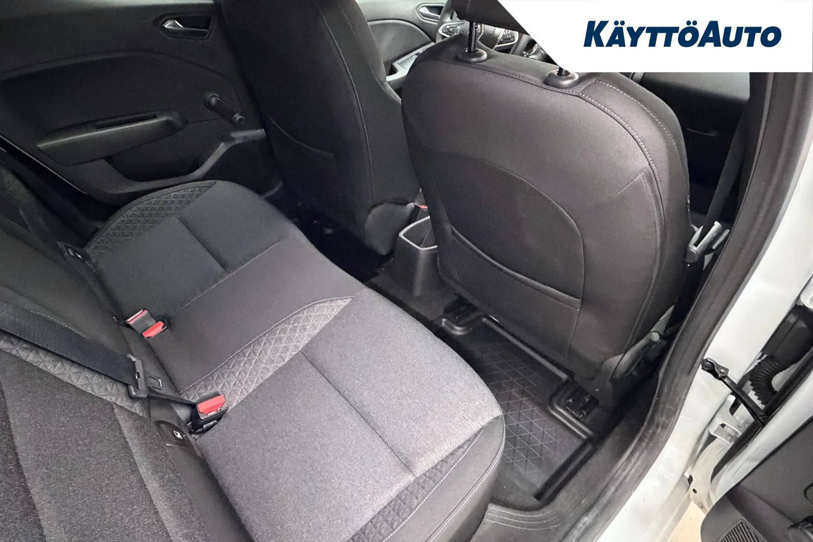 RENAULT Clio LPA-805 carousel image