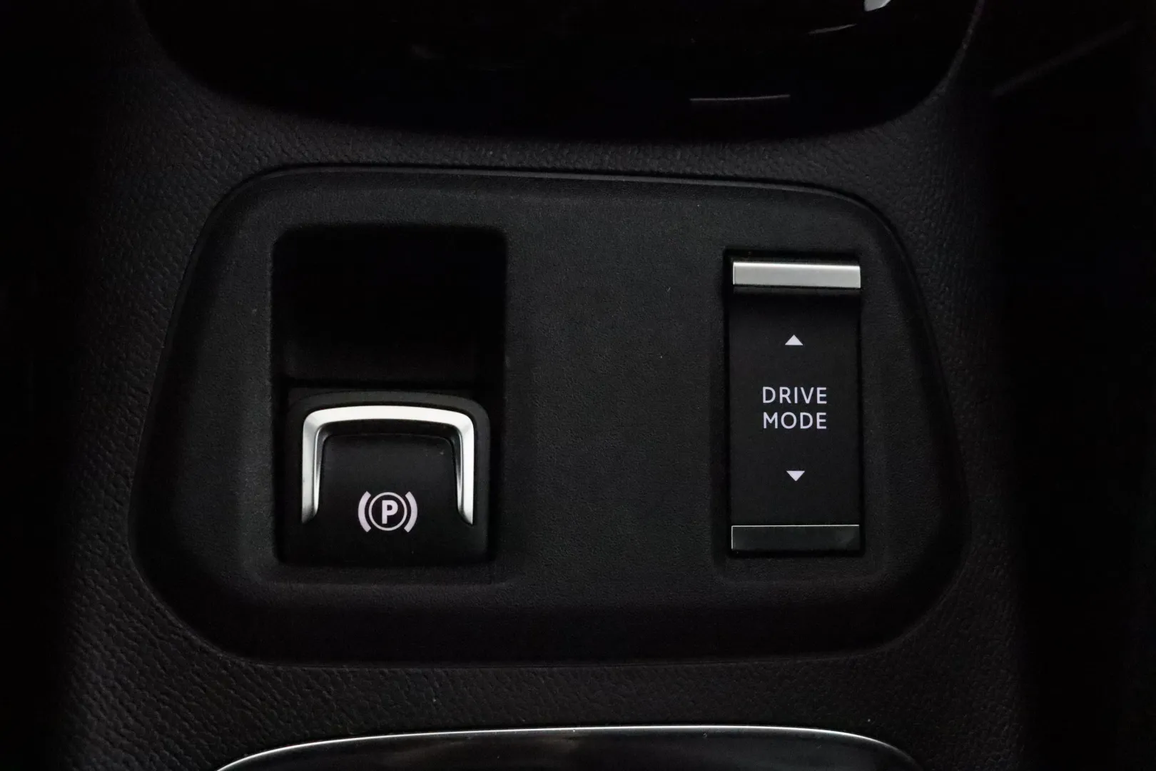 OPEL Corsa-e FSE-608 carousel image