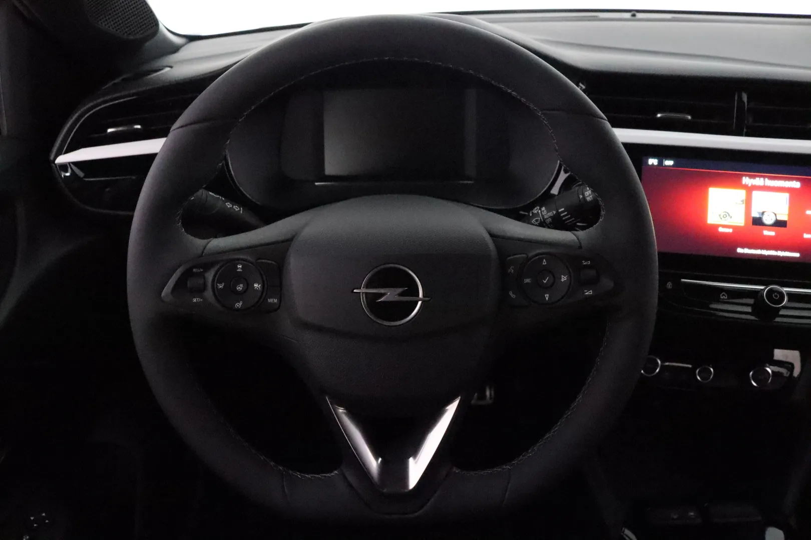 OPEL Corsa-e FSE-608 carousel image