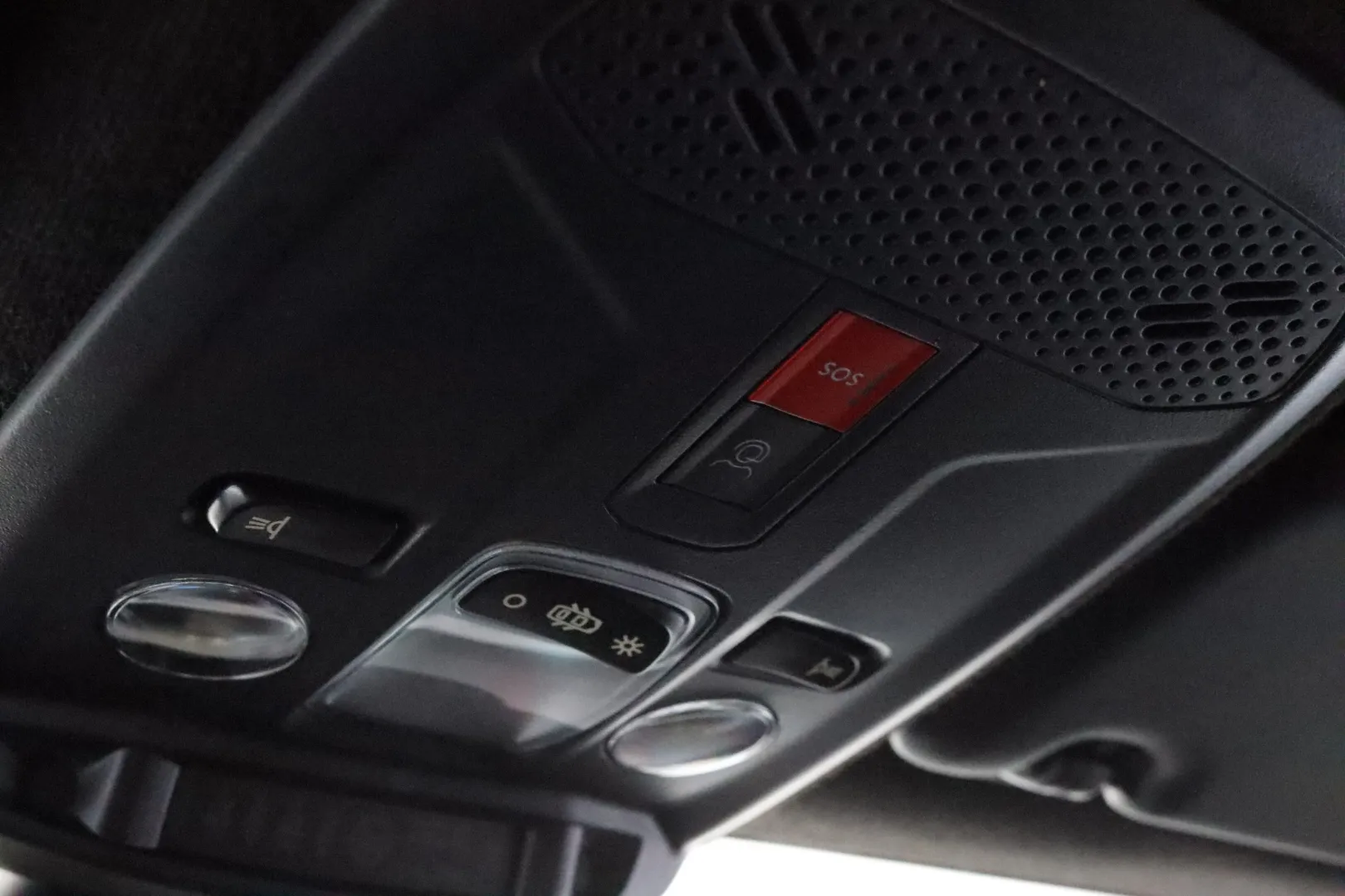 OPEL Corsa-e FSE-608 carousel image