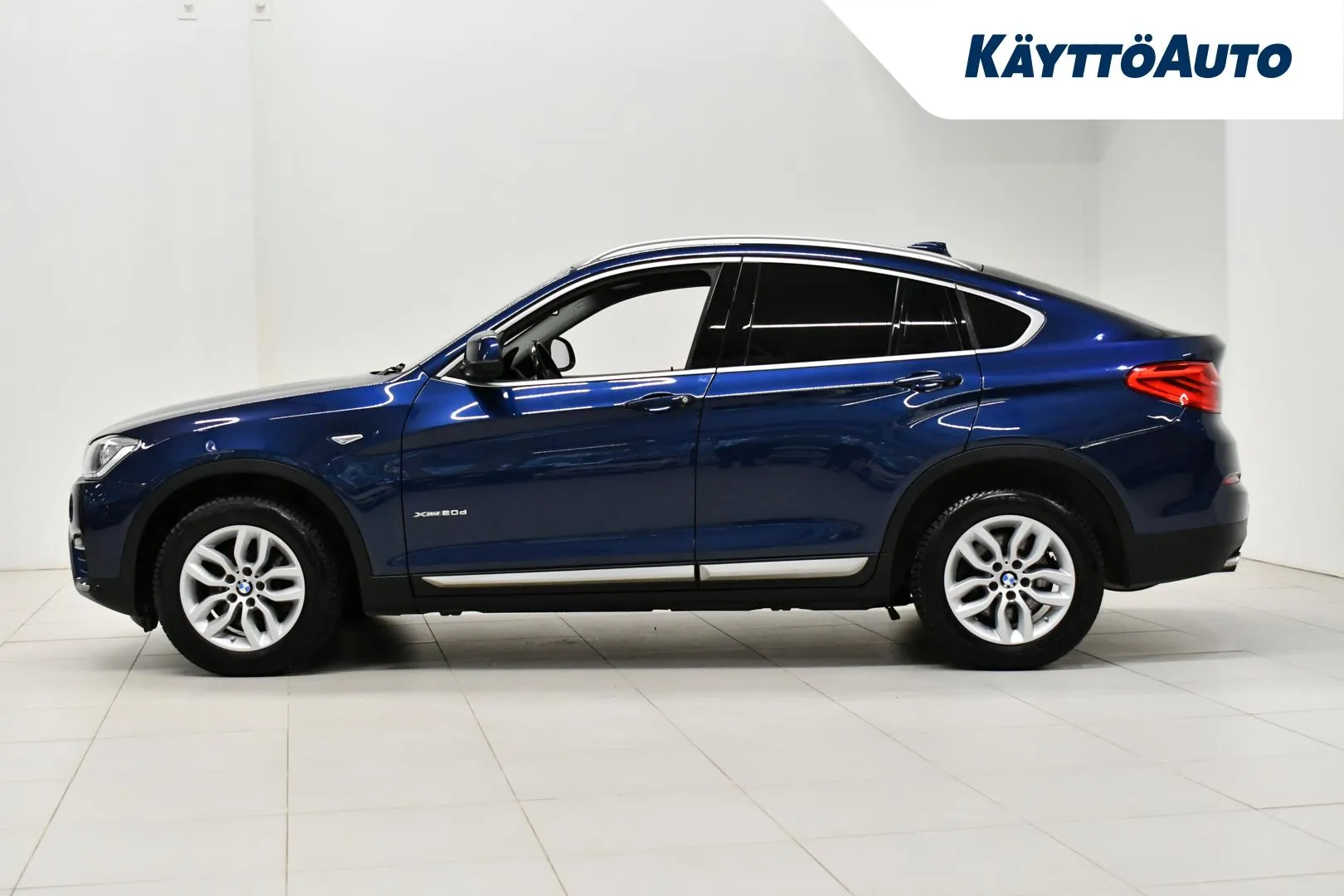 BMW X4 OVT-696 carousel image