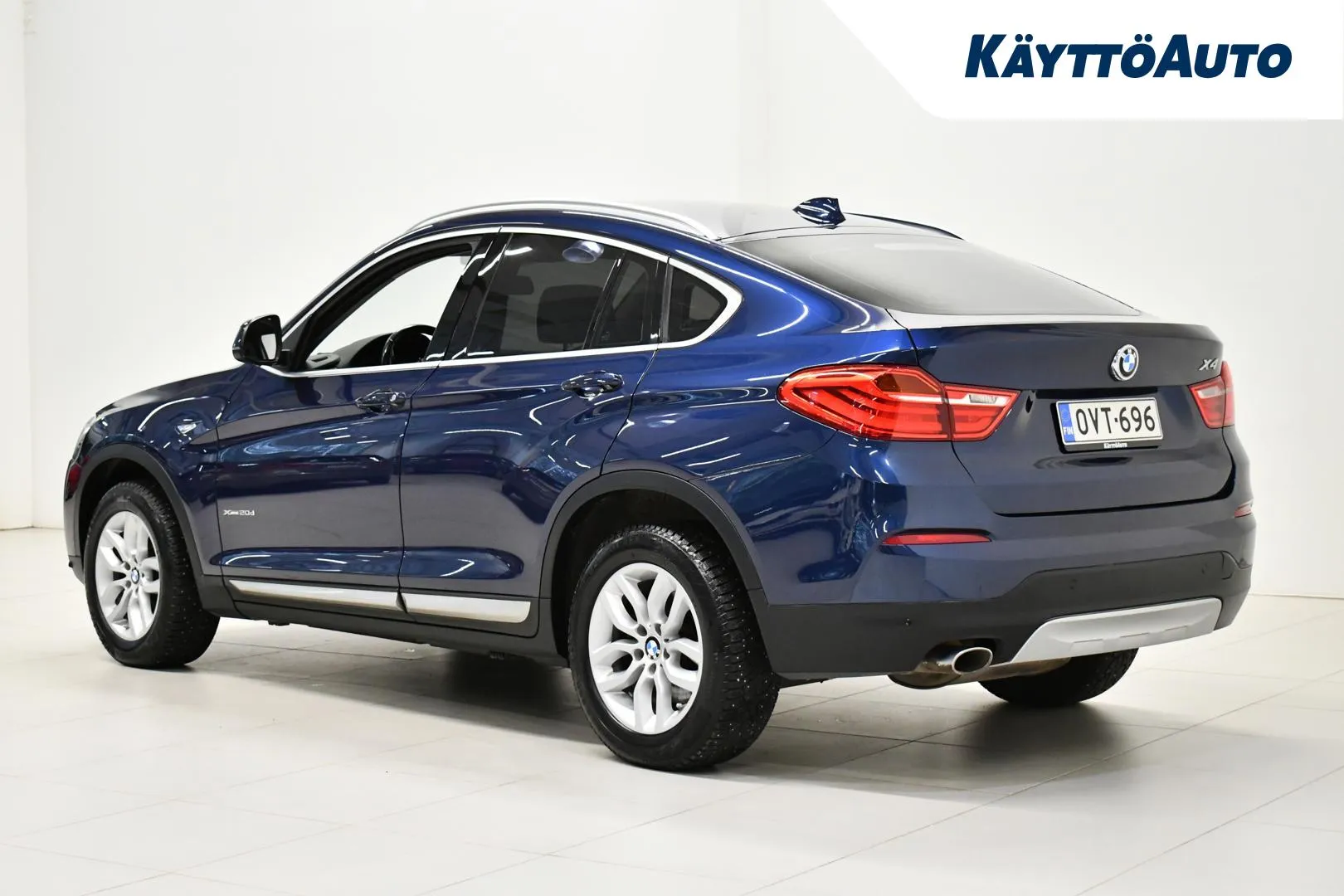 BMW X4 OVT-696 carousel image