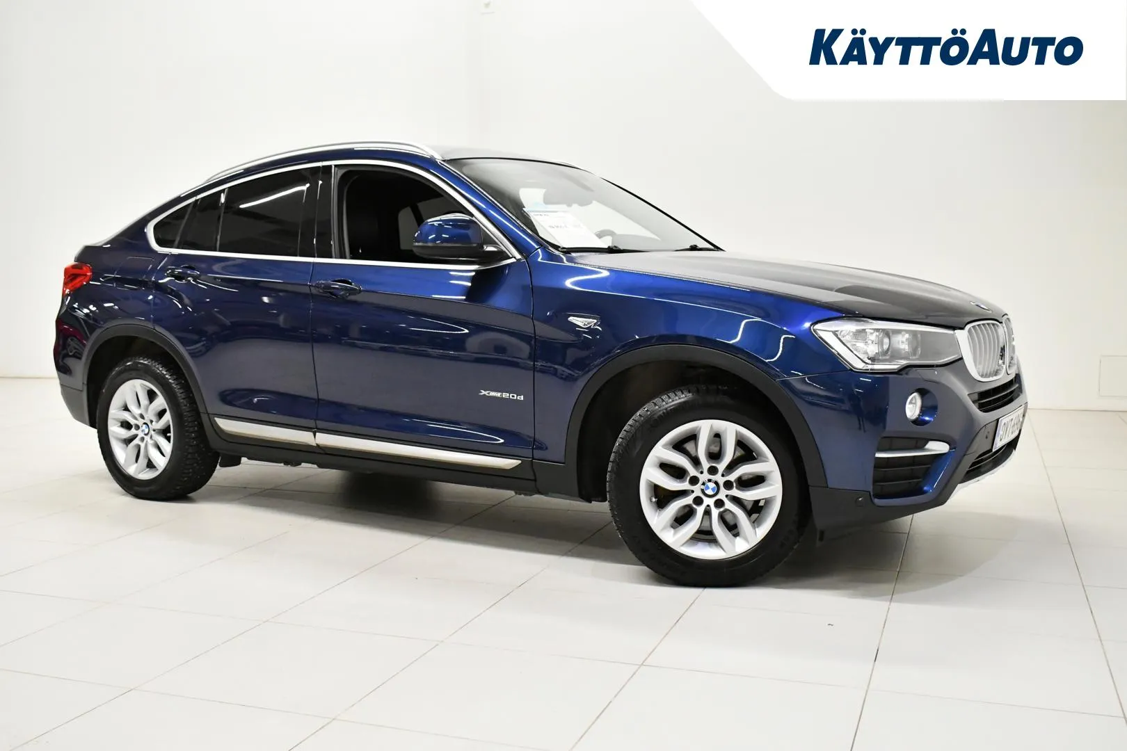 BMW X4 OVT-696 carousel image