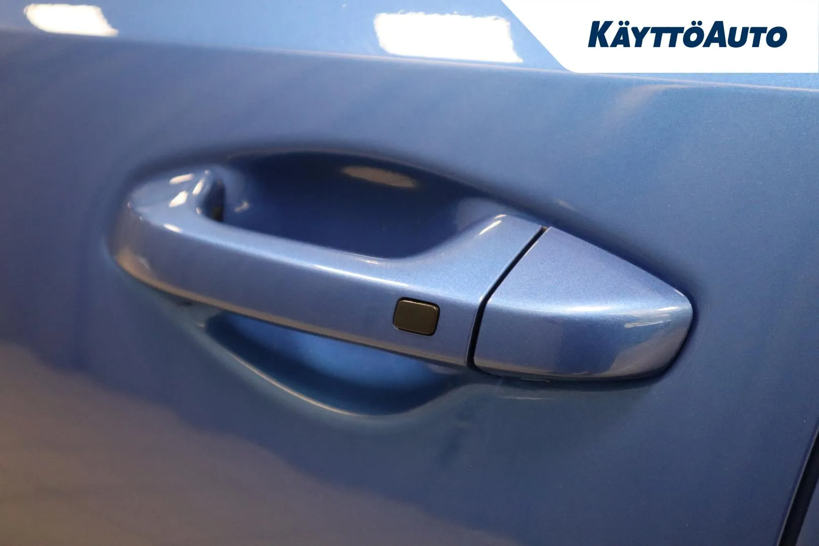 KIA XCeed XXO-865 carousel image