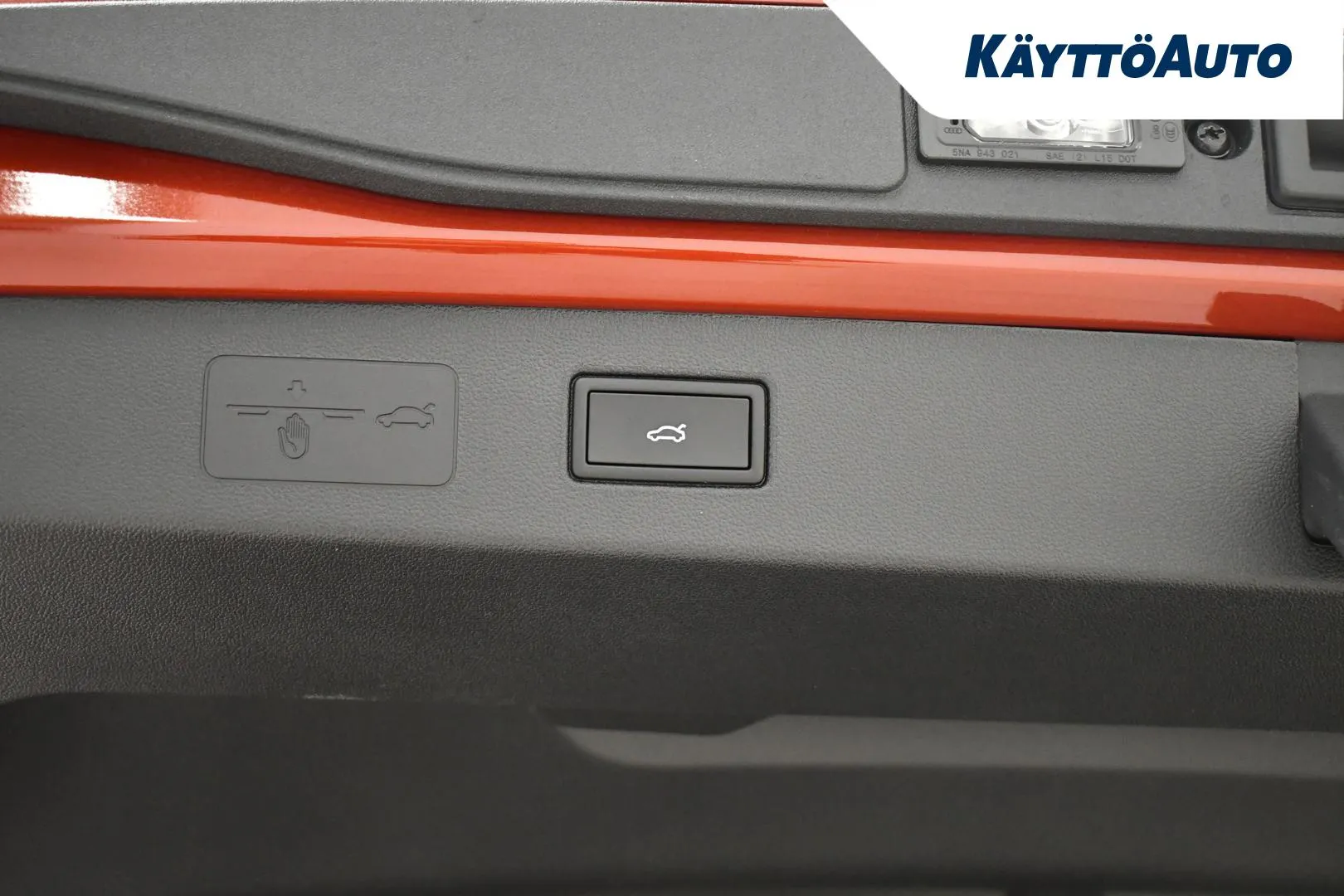 Volkswagen T-Roc SRN-996 carousel image