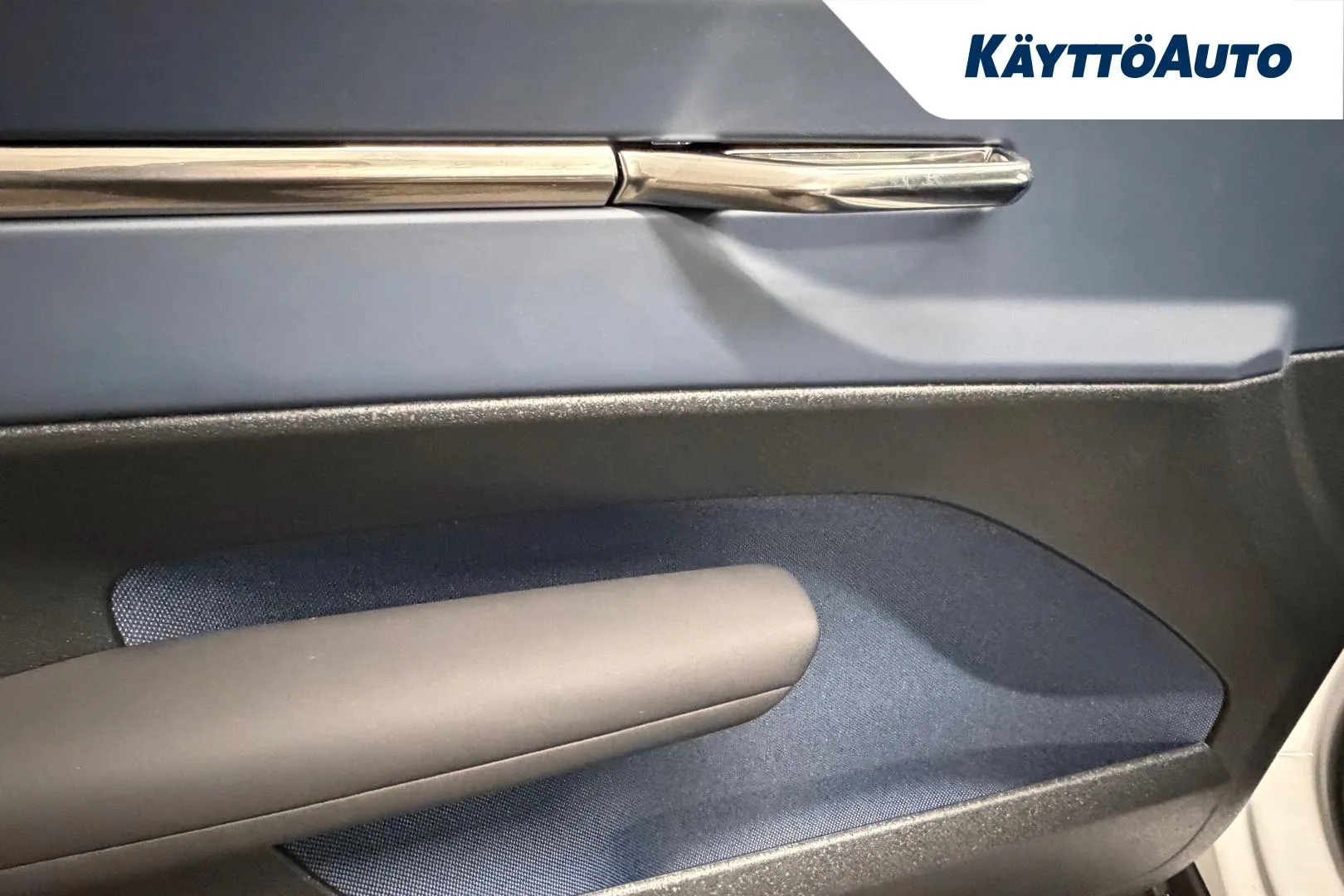 Volvo EX30 XTN-414 carousel image