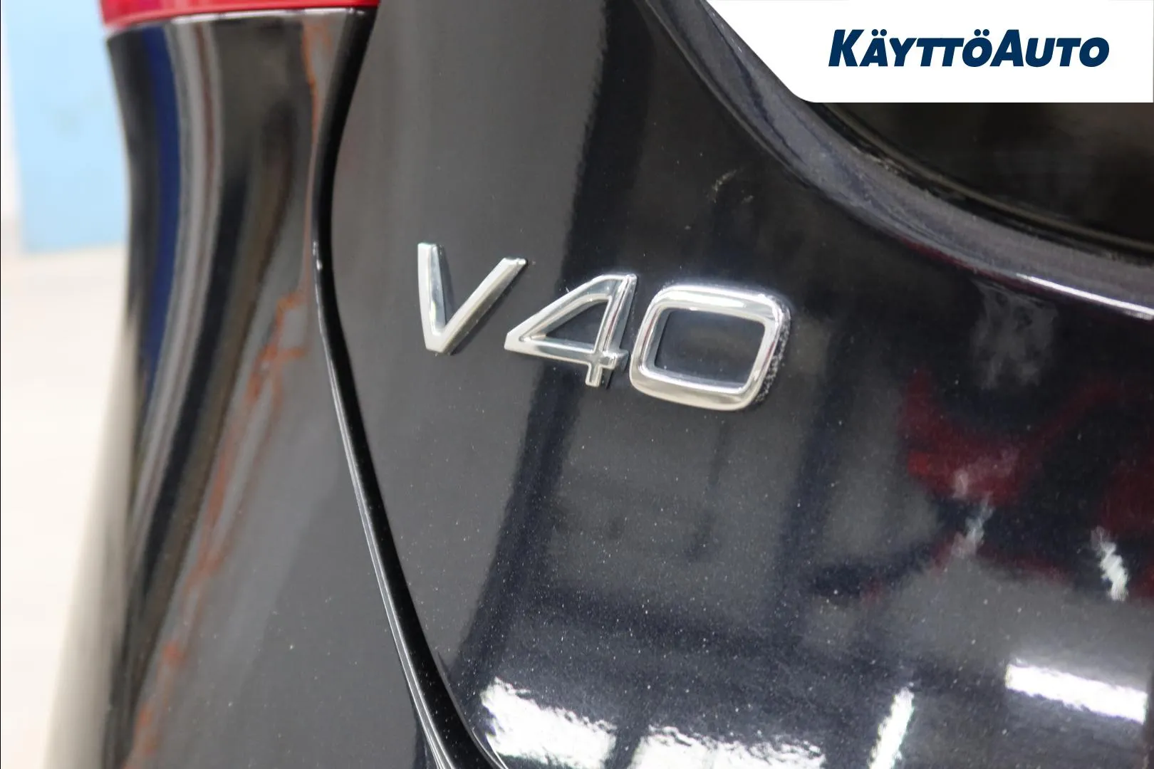 Volvo V40 Cross Country CTO-706 carousel image