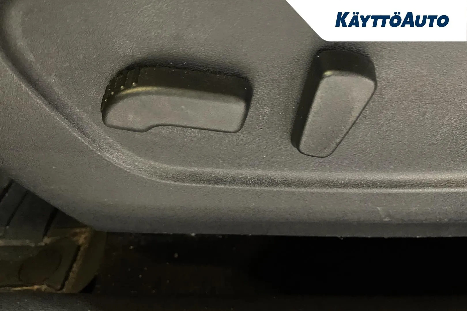 Nissan Qashqai RSC-873 carousel image