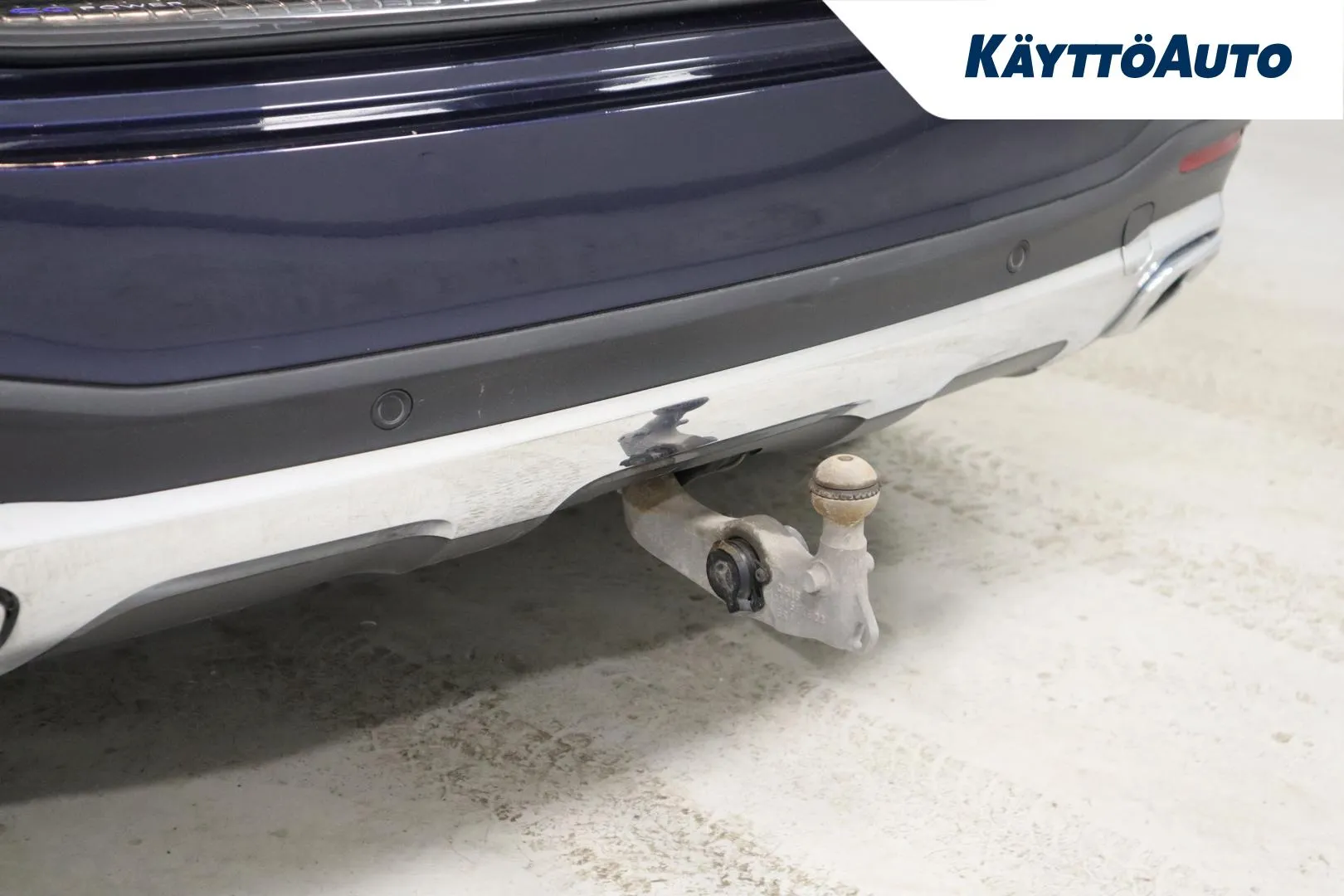 Mercedes-Benz GLE JNL-211 carousel image