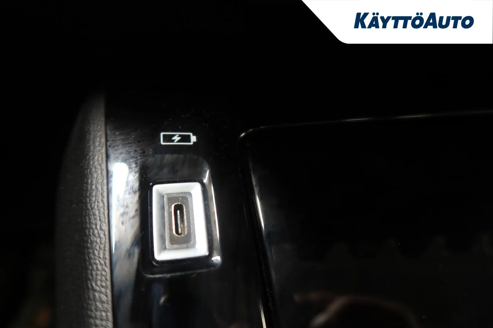 PEUGEOT 208 FOB-853 carousel image