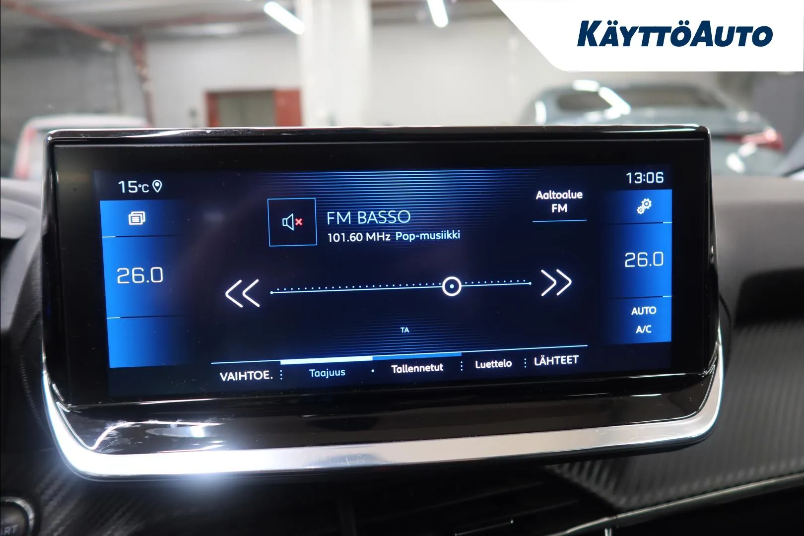 PEUGEOT 208 FOB-853 carousel image