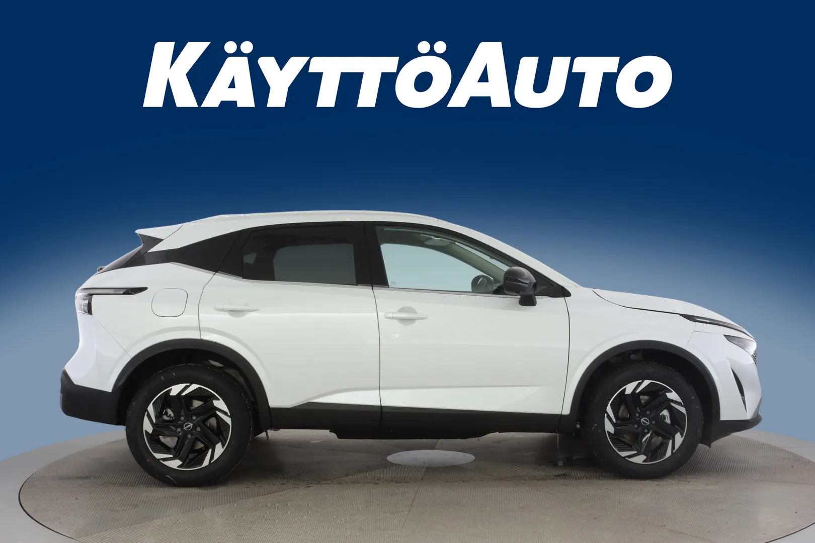 Nissan Qashqai SRN-438 carousel image