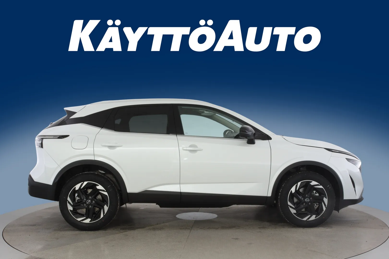 Nissan Qashqai SRN-597 carousel image