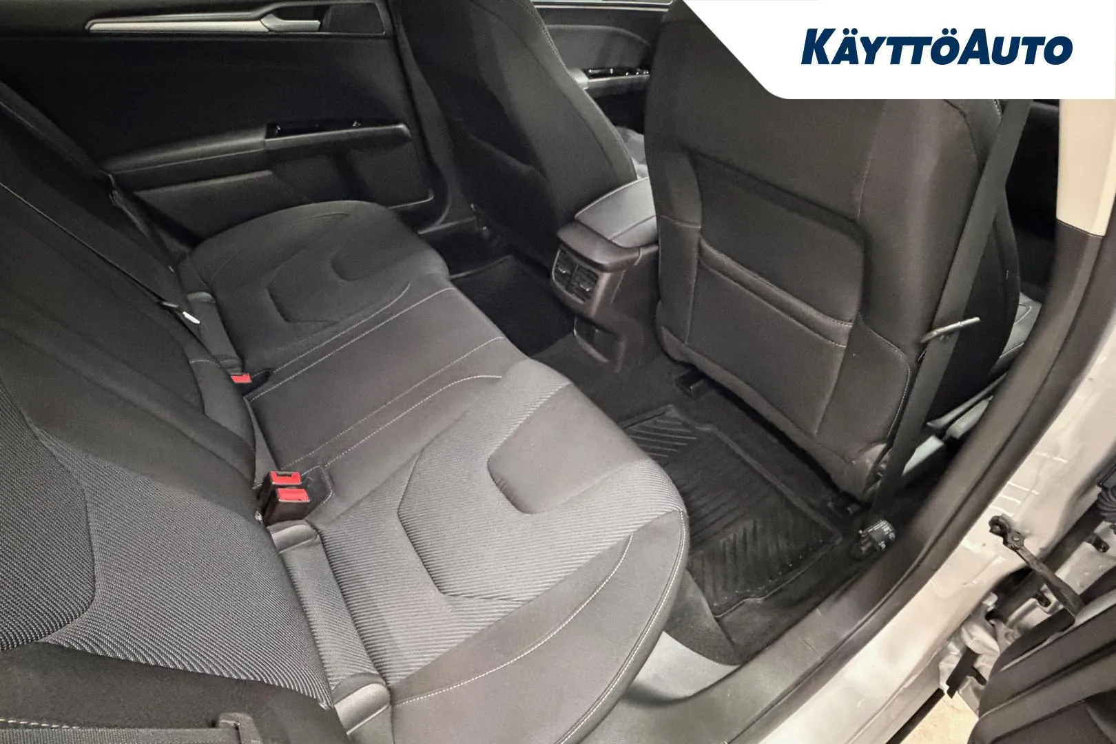 FORD Mondeo SMU-670 carousel image