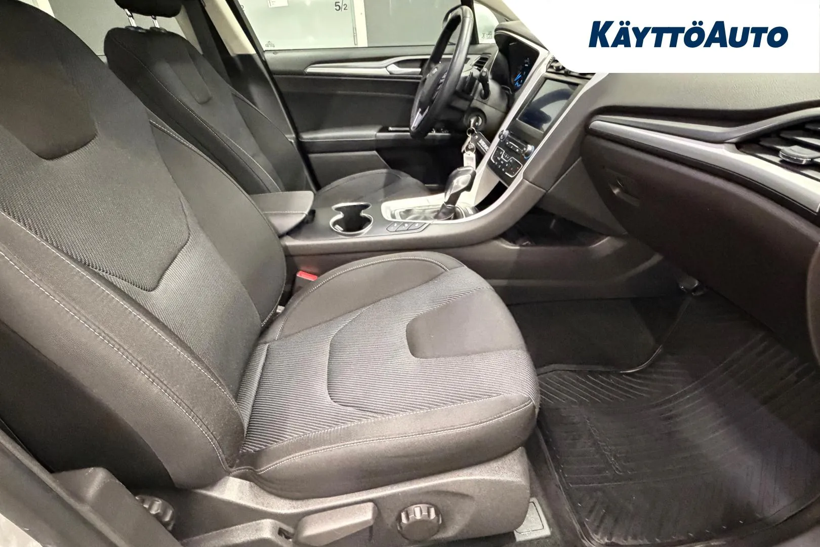 FORD Mondeo SMU-670 carousel image