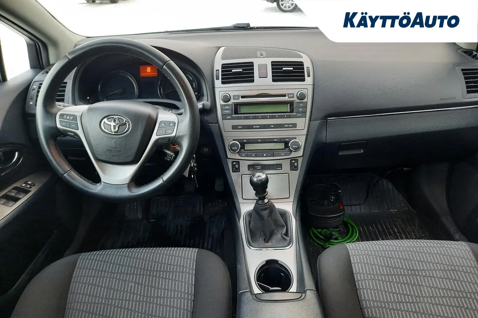 TOYOTA Avensis BOT-880 carousel image