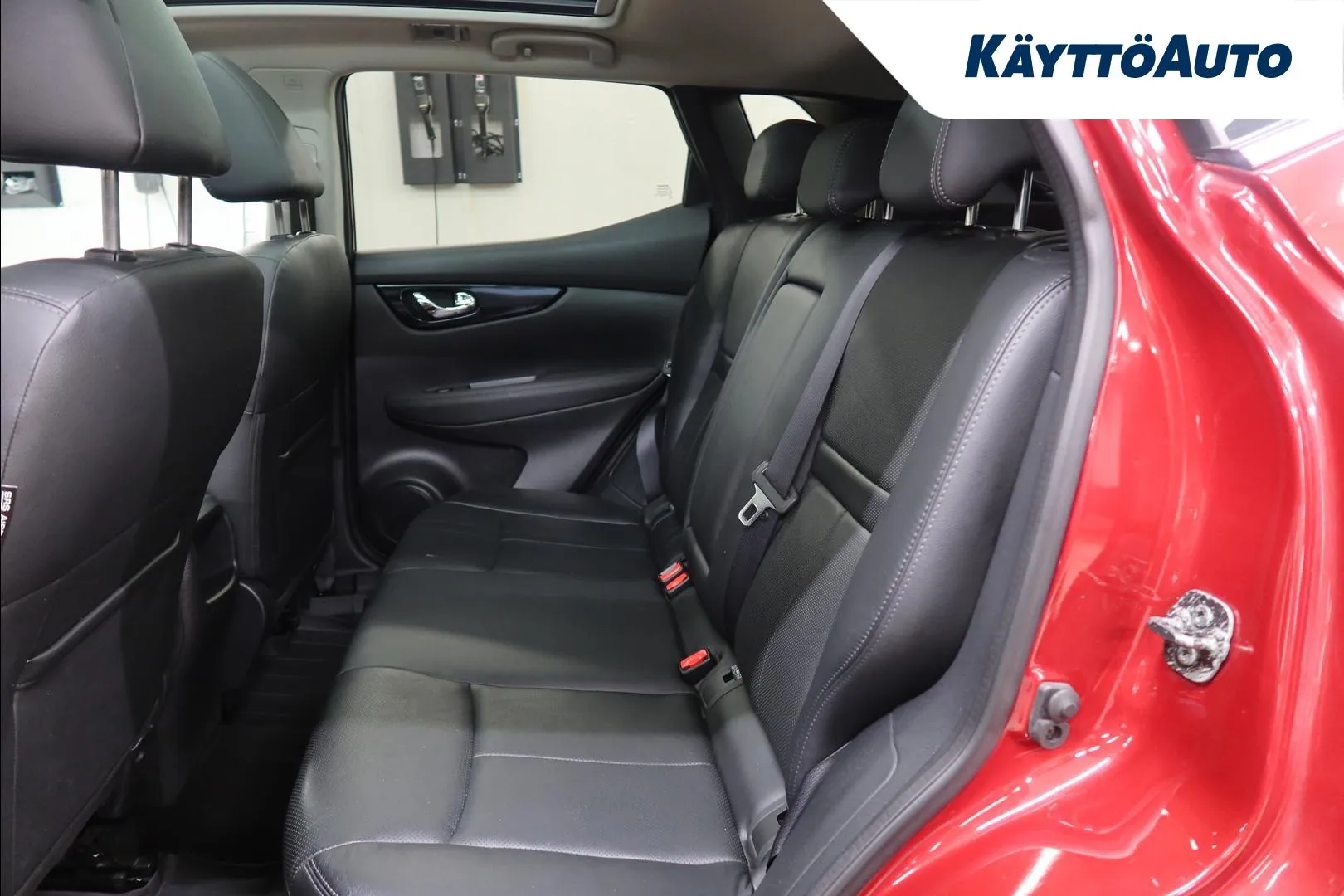 NISSAN Qashqai VZA-938 carousel image