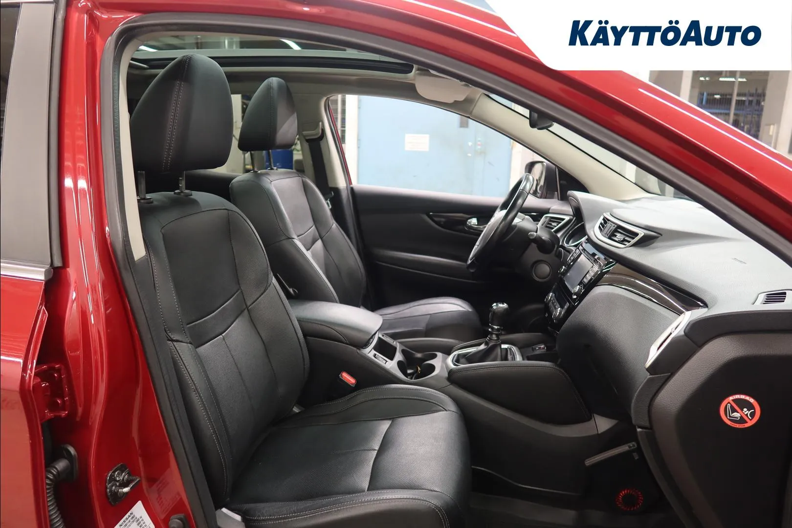 NISSAN Qashqai VZA-938 carousel image