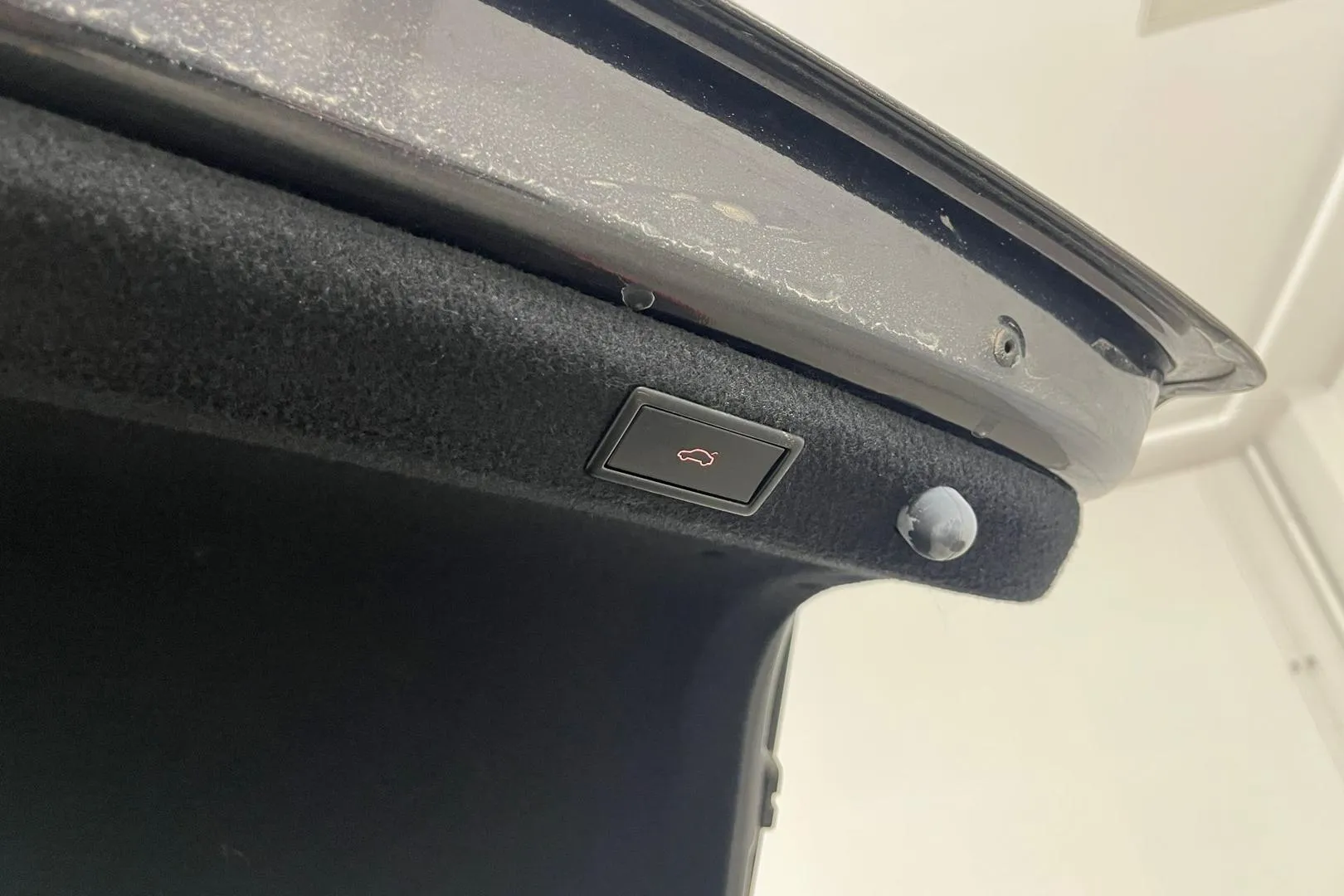 Skoda Superb COJ-641 carousel image