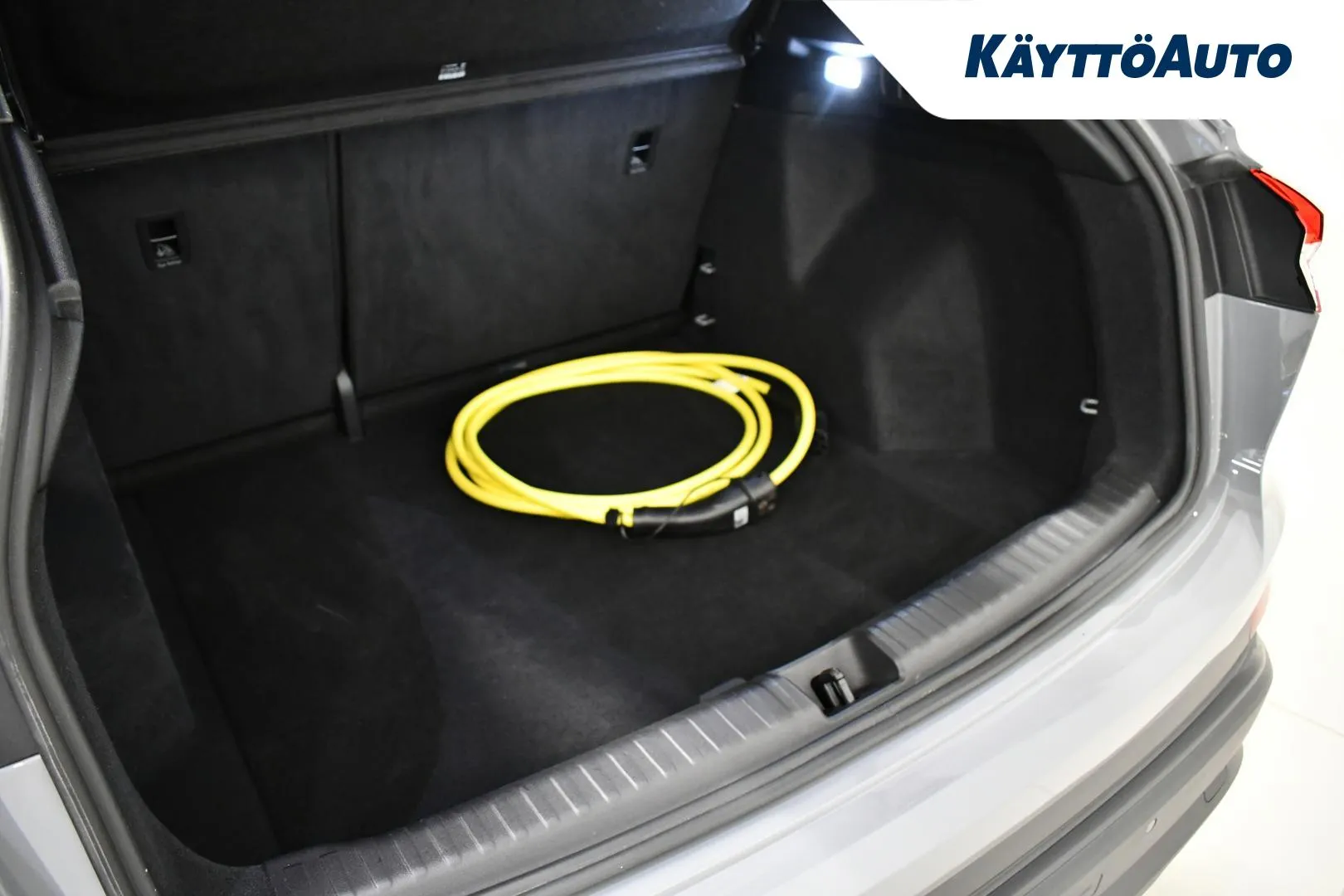 AUDI Q4 e-tron LSA-406 carousel image