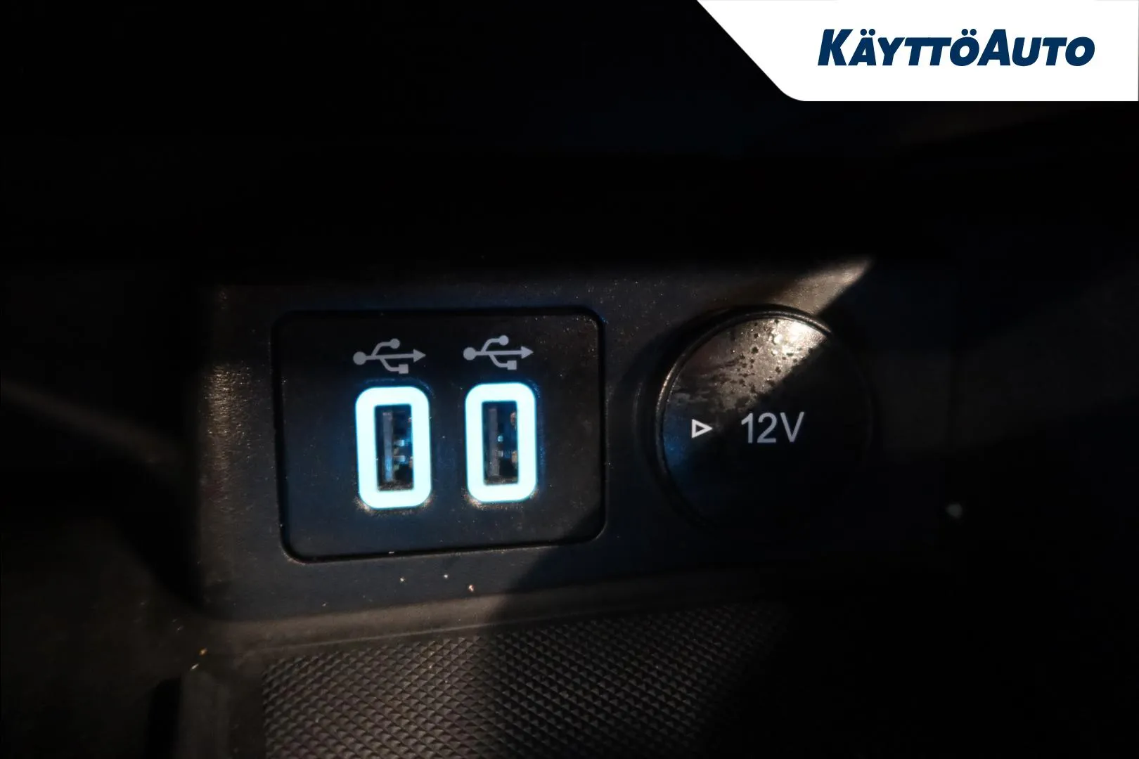 FORD Kuga ETT-129 carousel image