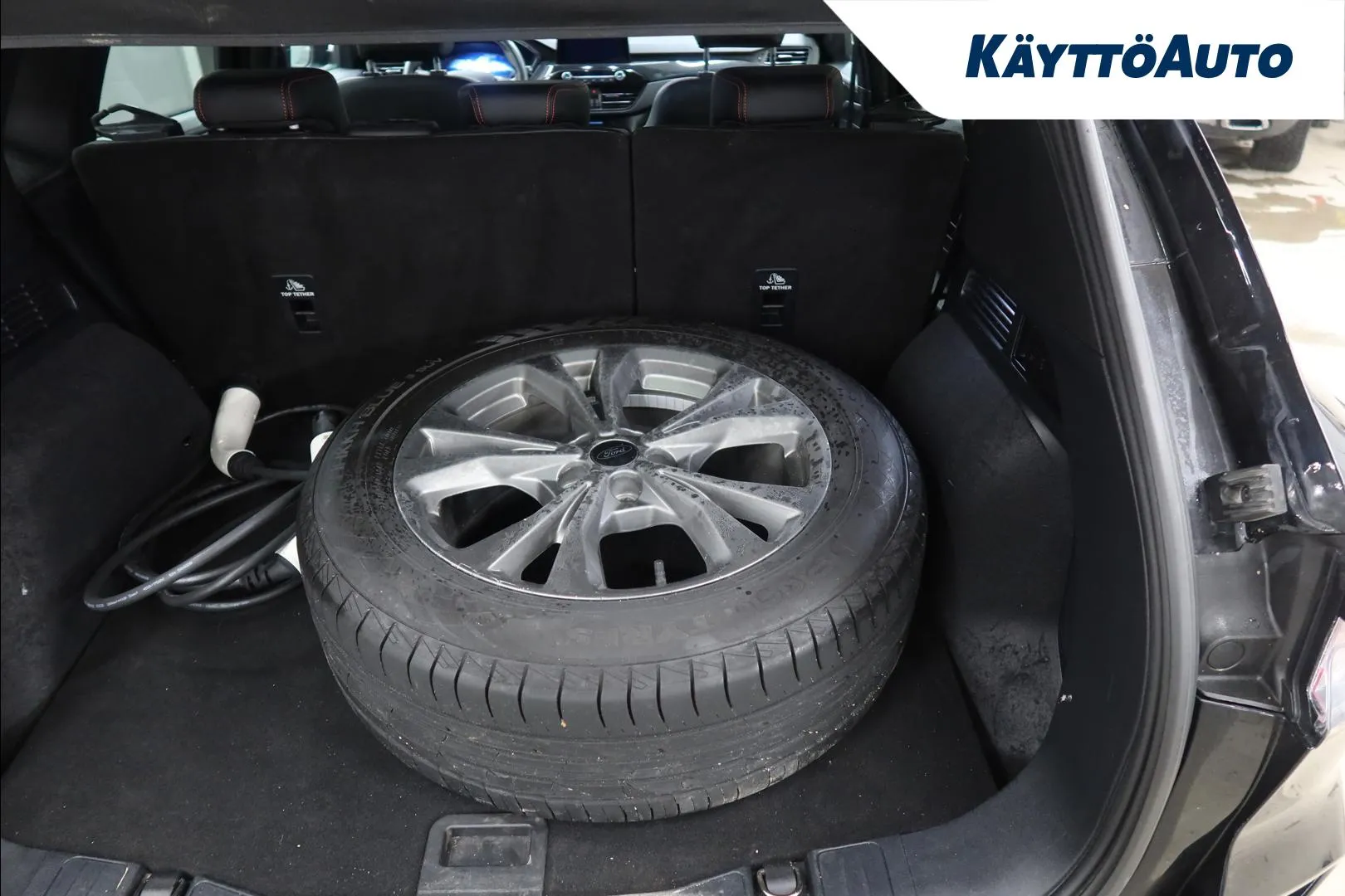 FORD Kuga ETT-129 carousel image