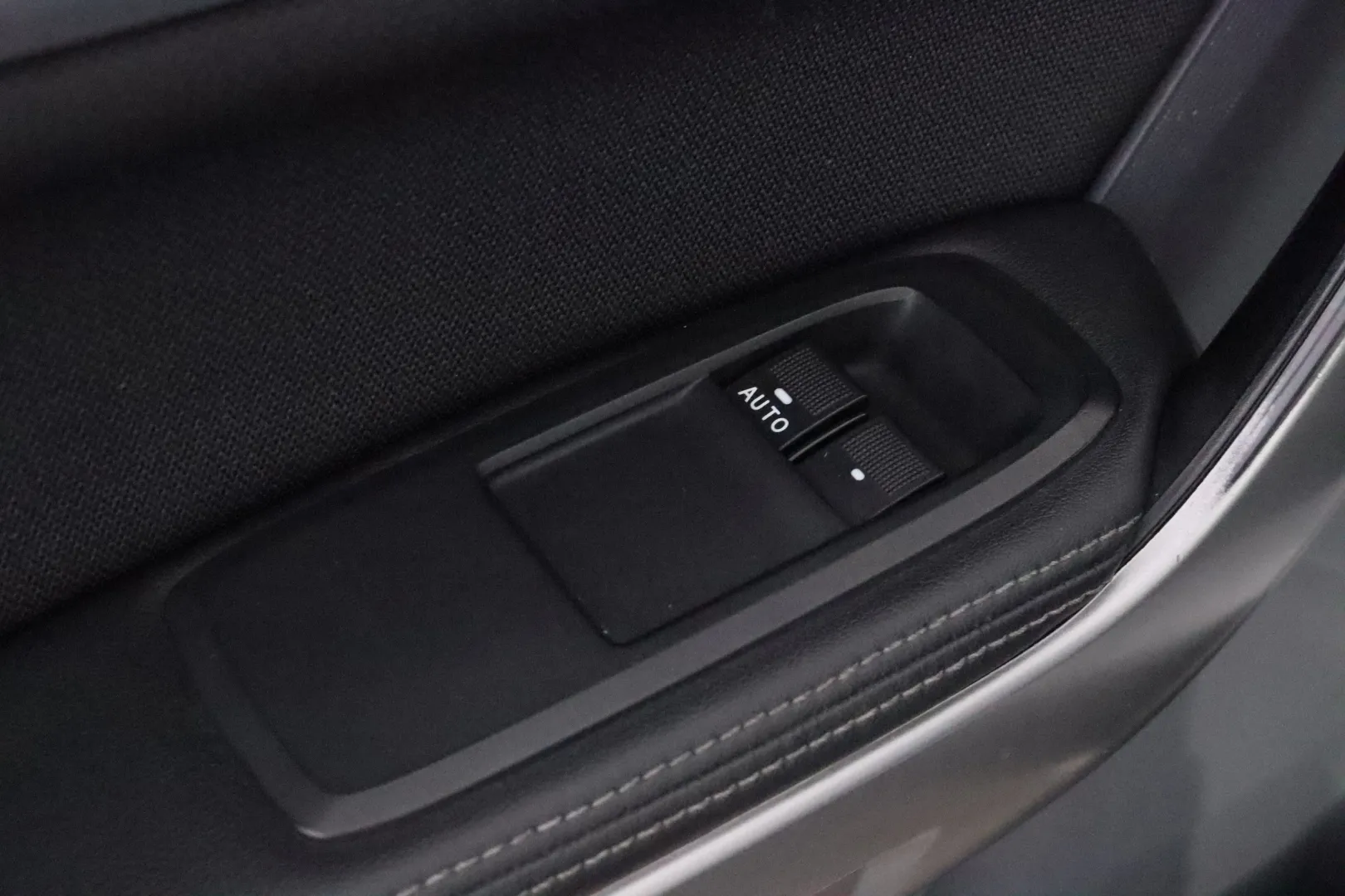 FORD Ranger XOM-343 carousel image