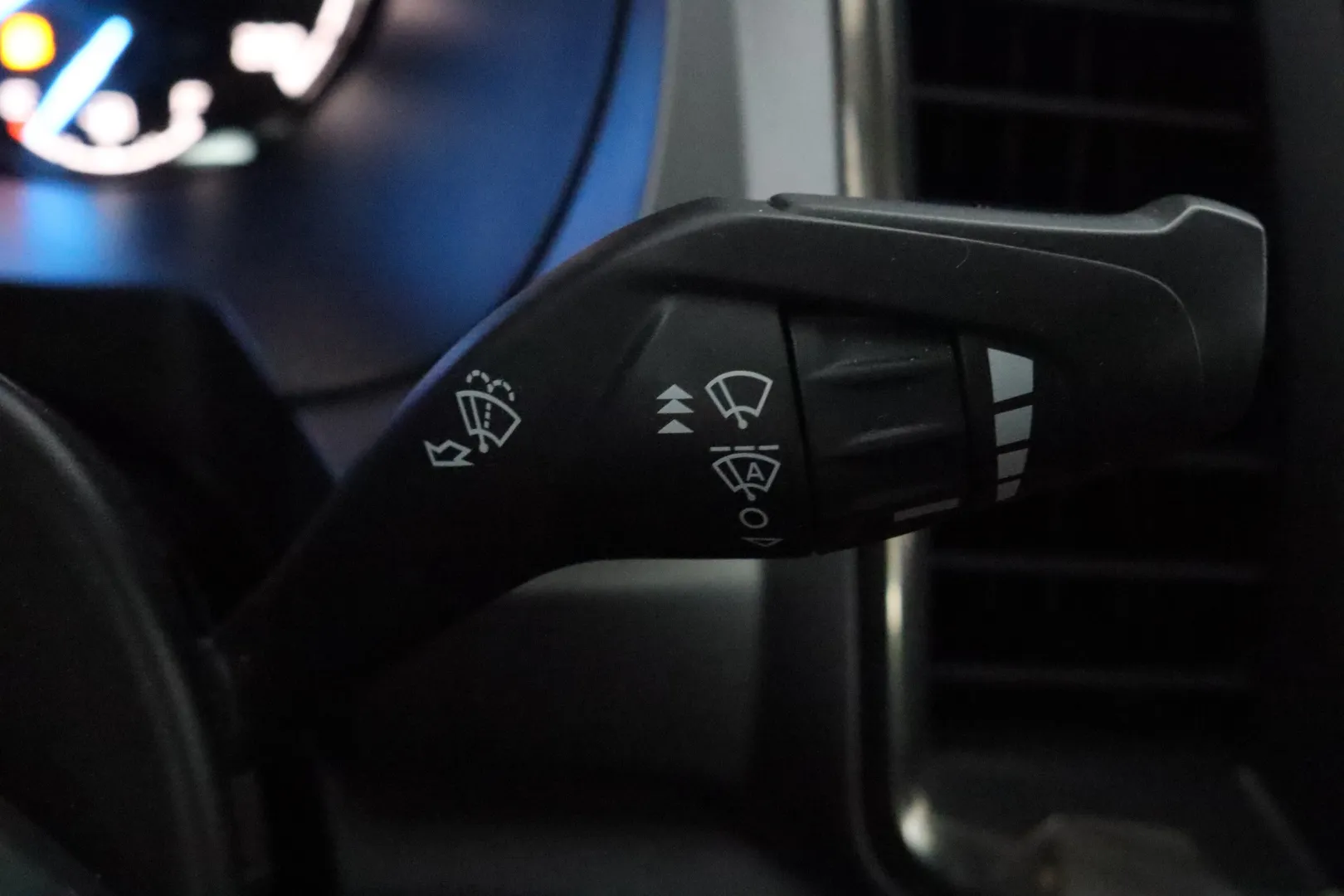 FORD Ranger XOM-343 carousel image