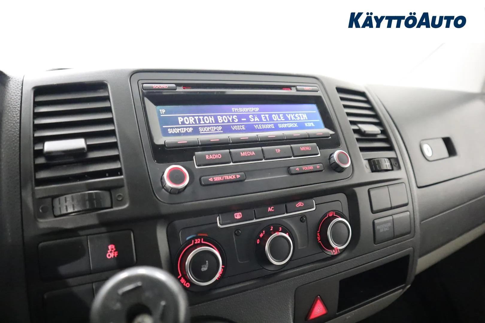 VOLKSWAGEN Transporter XKZ-471 carousel image