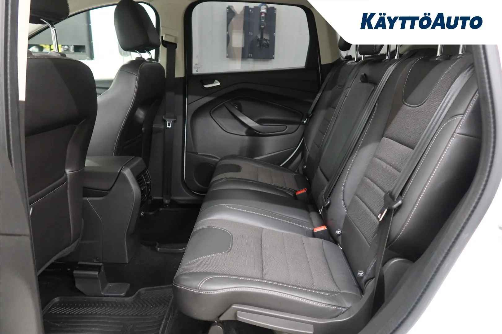 FORD Kuga ENK-971 carousel image