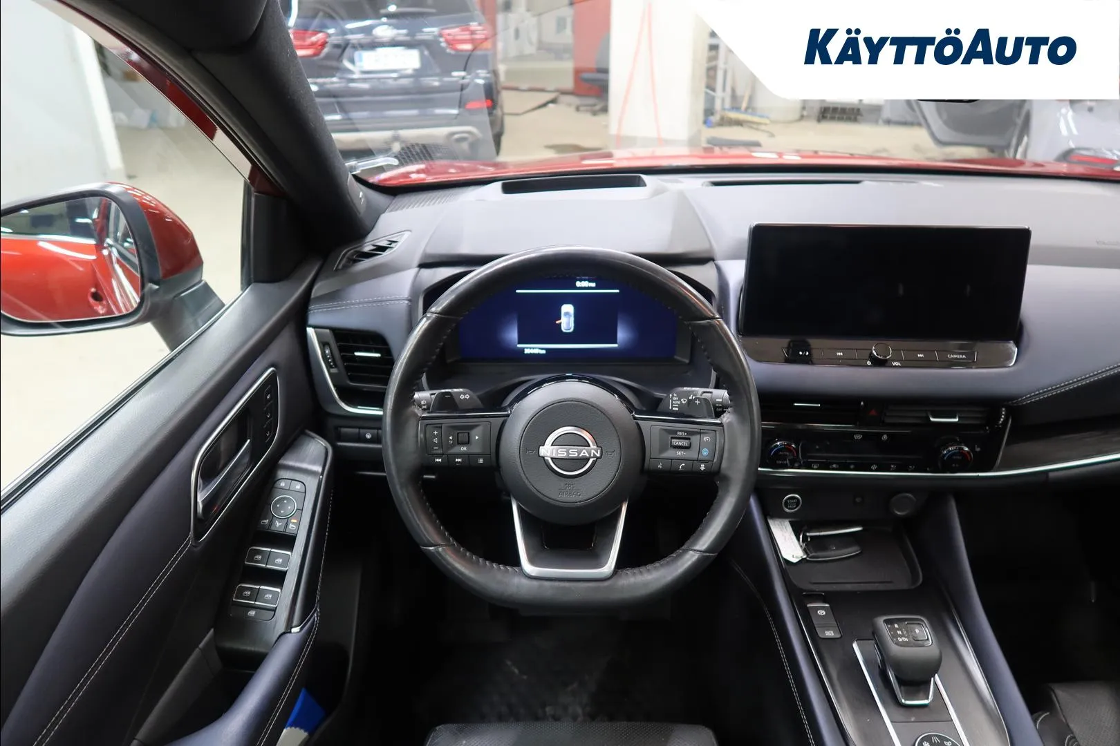 Nissan Qashqai KUU-246 carousel image