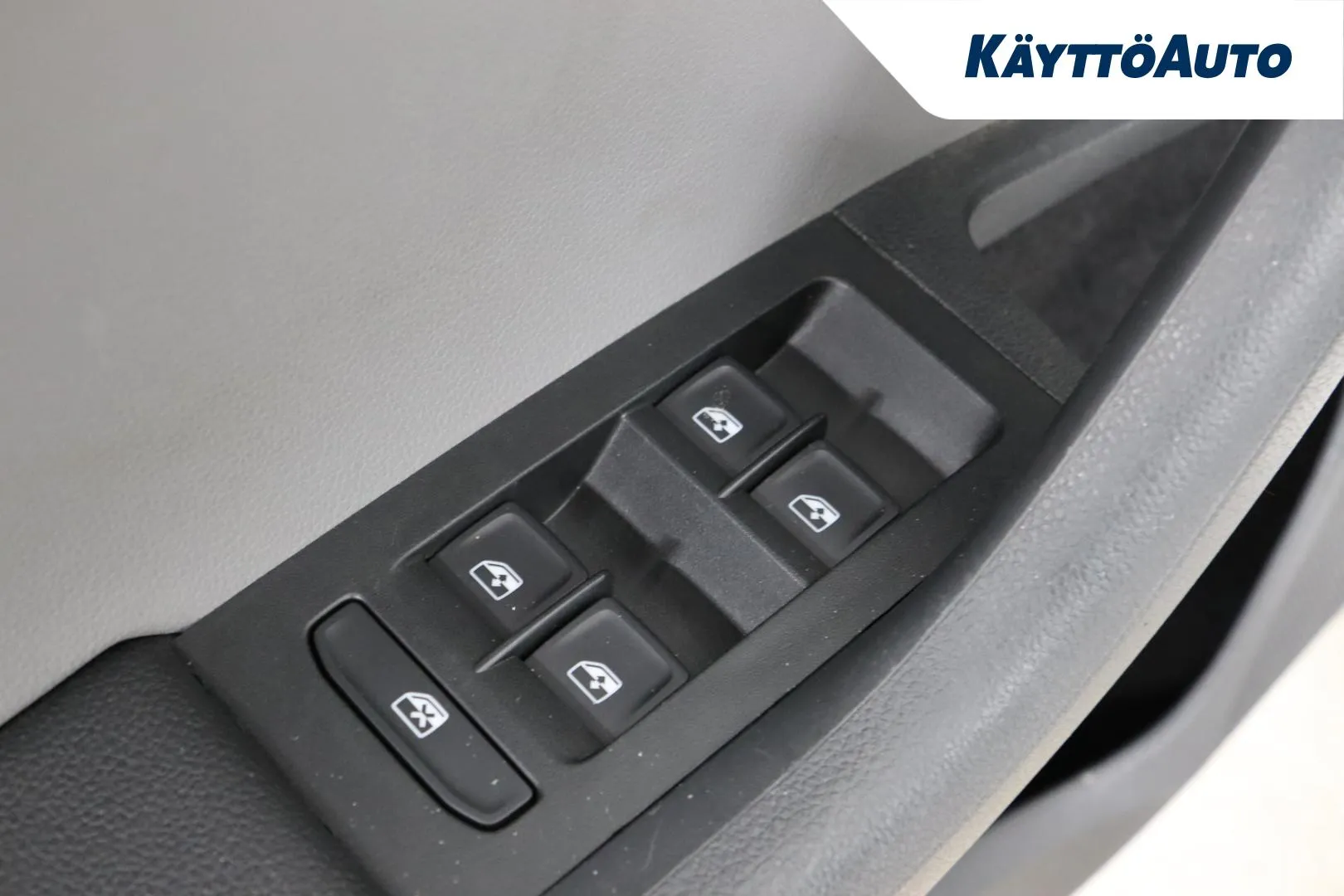 Skoda Octavia ENS-401 carousel image