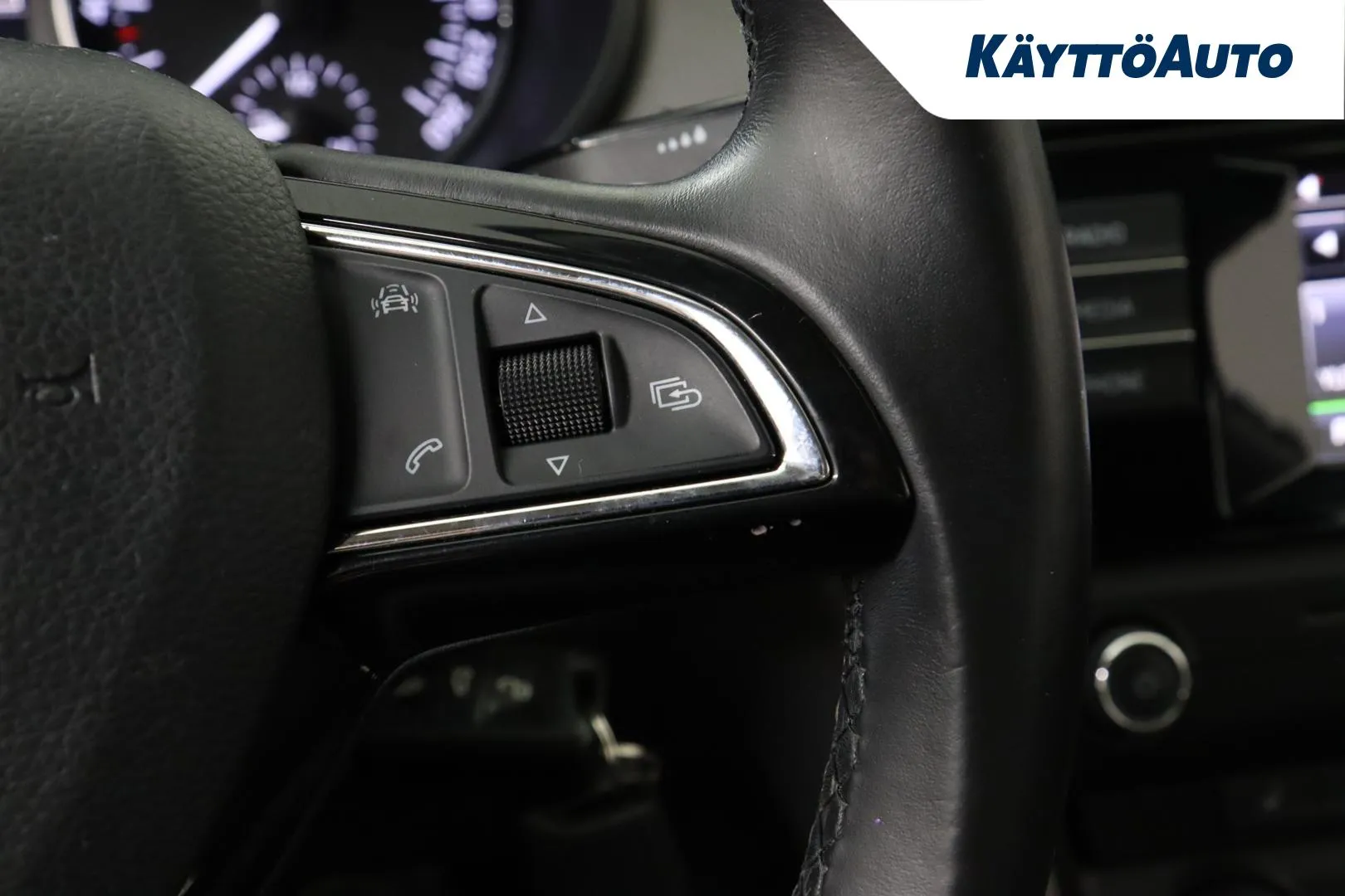 Skoda Octavia ENS-401 carousel image