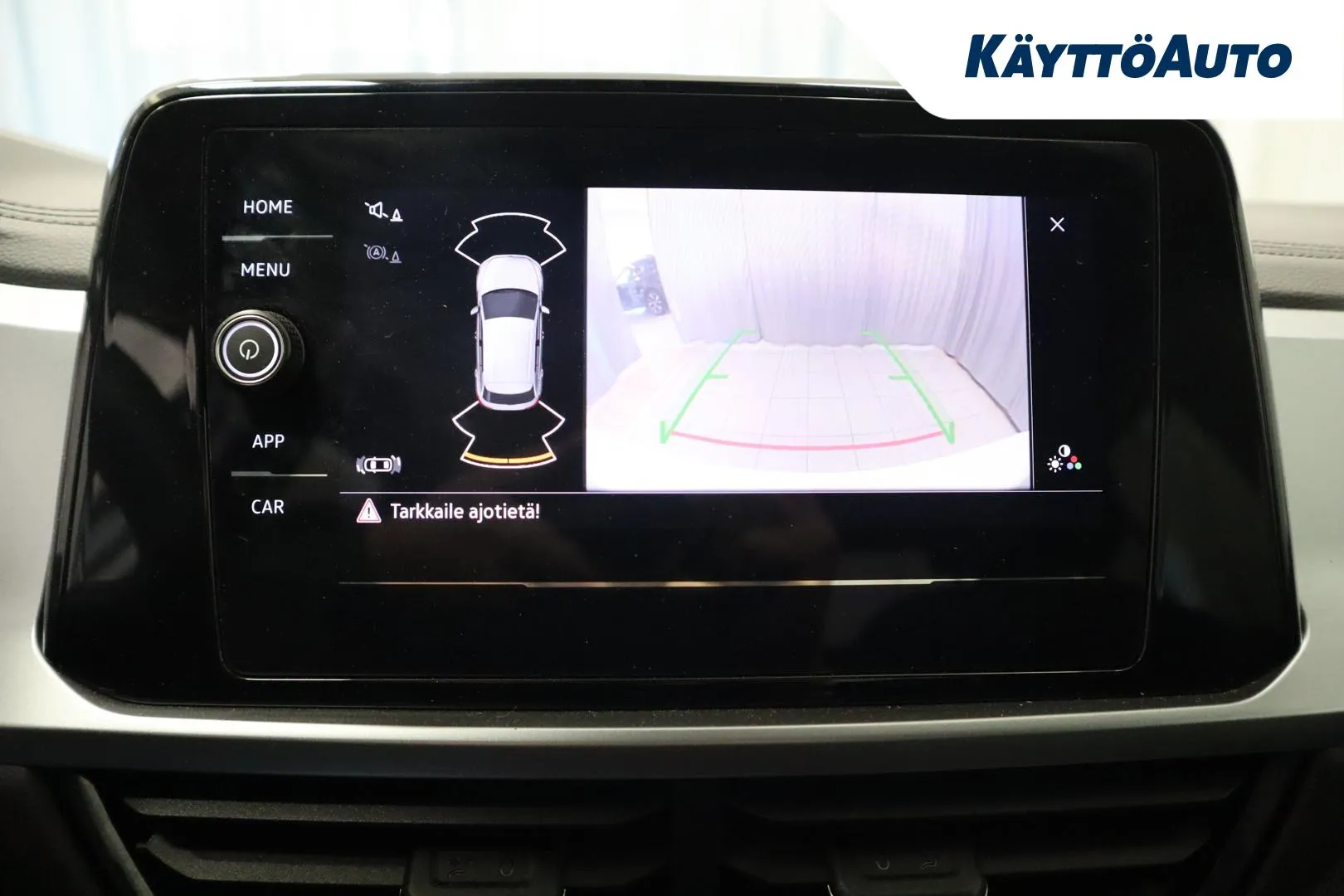 VOLKSWAGEN T-Roc CRT-143 carousel image